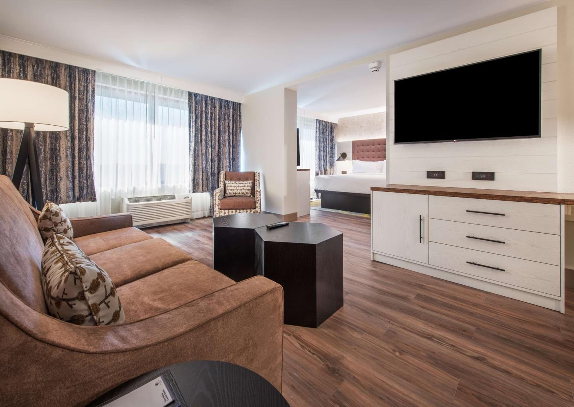 DoubleTree by Hilton Monroe Township Cranbury gallery photo in Monroe Township, NJ — image 20
