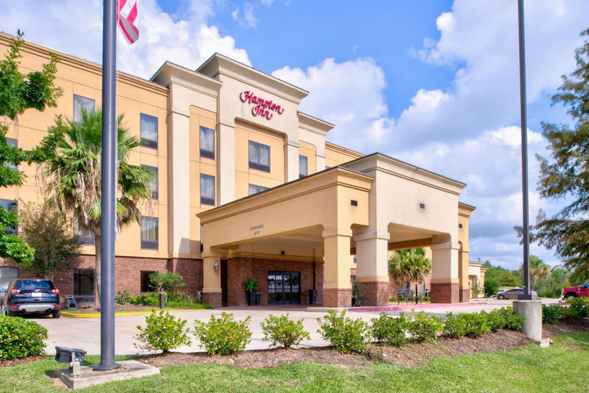Hampton Inn Baton Rouge - Denham Springs featured exterior or lobby in Denham Springs, LA — similar hotel