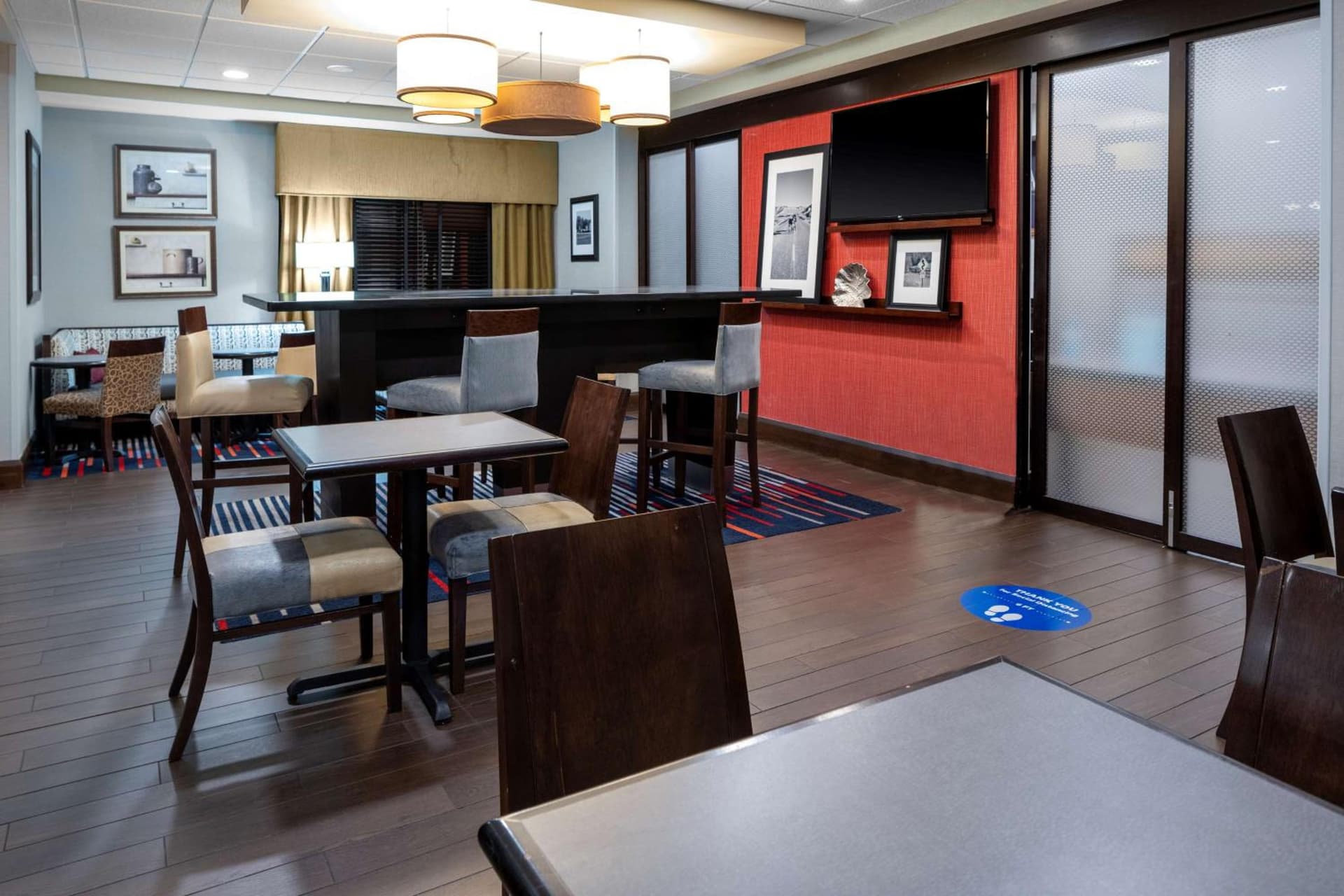 Hampton Inn Columbia property views in Columbia, TN — gallery photo 3