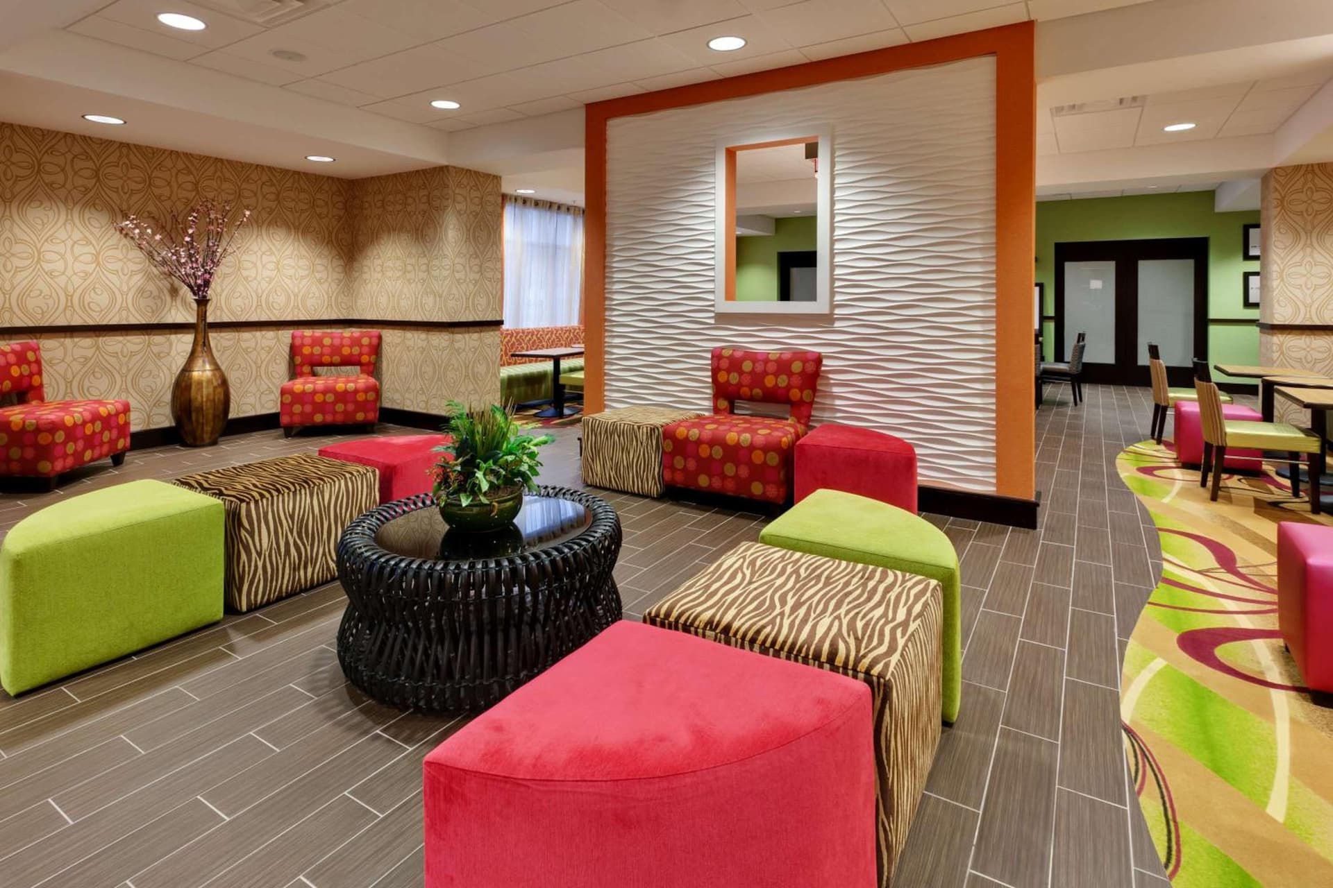 Hampton Inn Seneca Falls property views in Seneca Falls — gallery photo 3