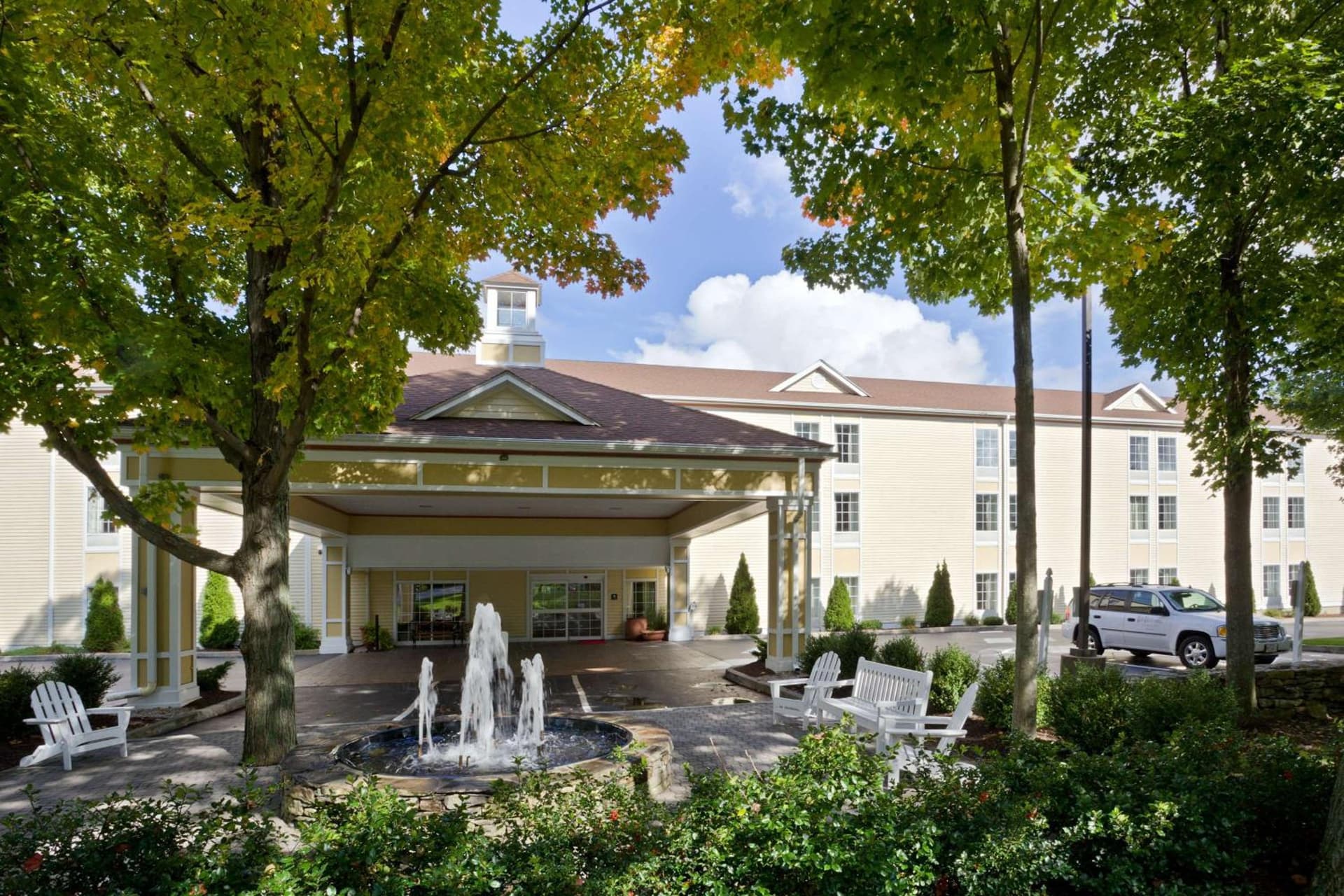 Hampton Inn Sturbridge featured exterior or lobby in Sturbridge, MA — similar hotel