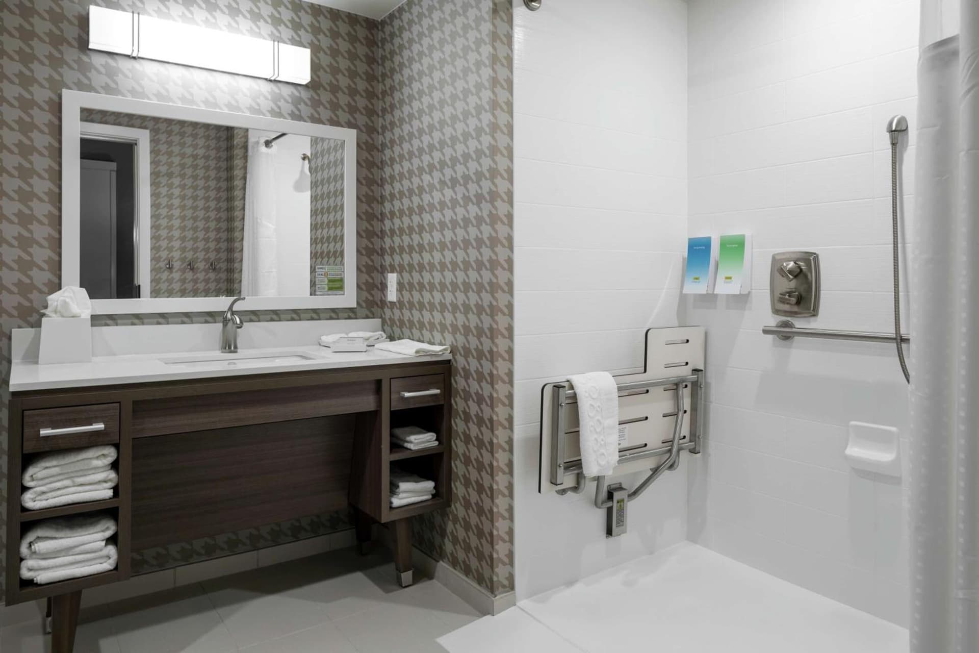 Home2 Suites By Hilton Dayton Centerville gallery photo in Centerville, OH — image 4