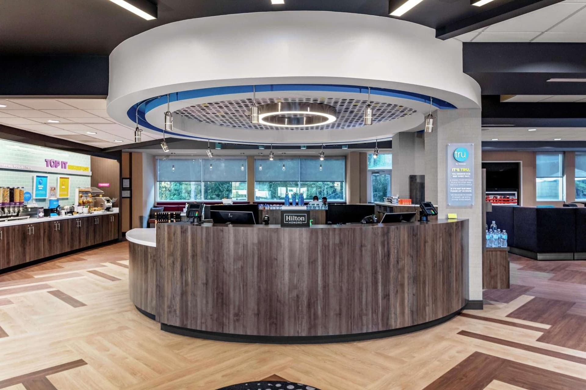 Tru By Hilton Crossett interior in Crossett, AR — gallery photo 2
