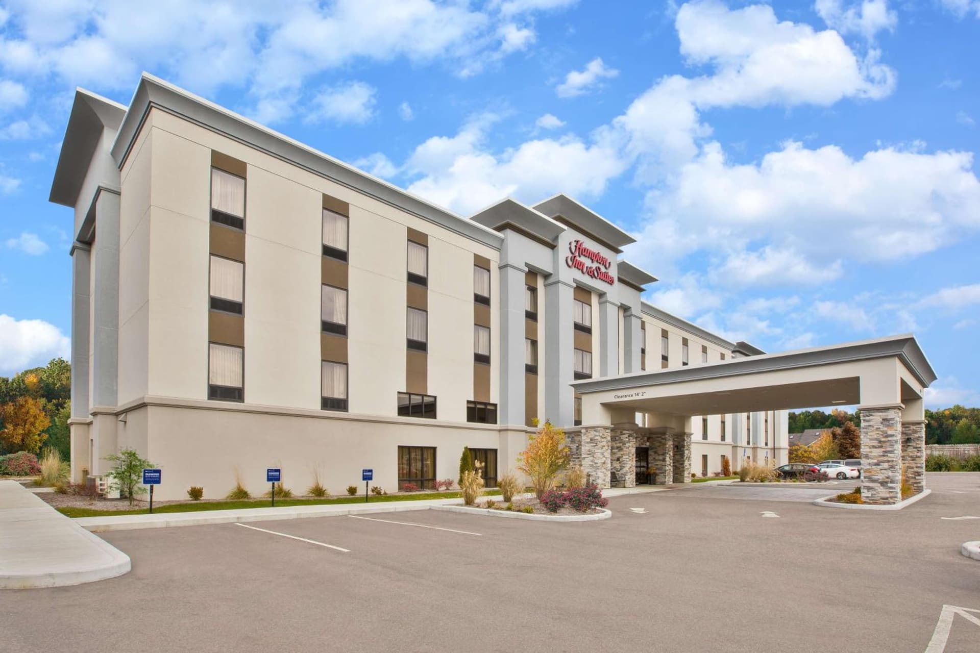 Hampton Inn & Suites Alliance featured exterior or lobby in Alliance, OH — similar hotel