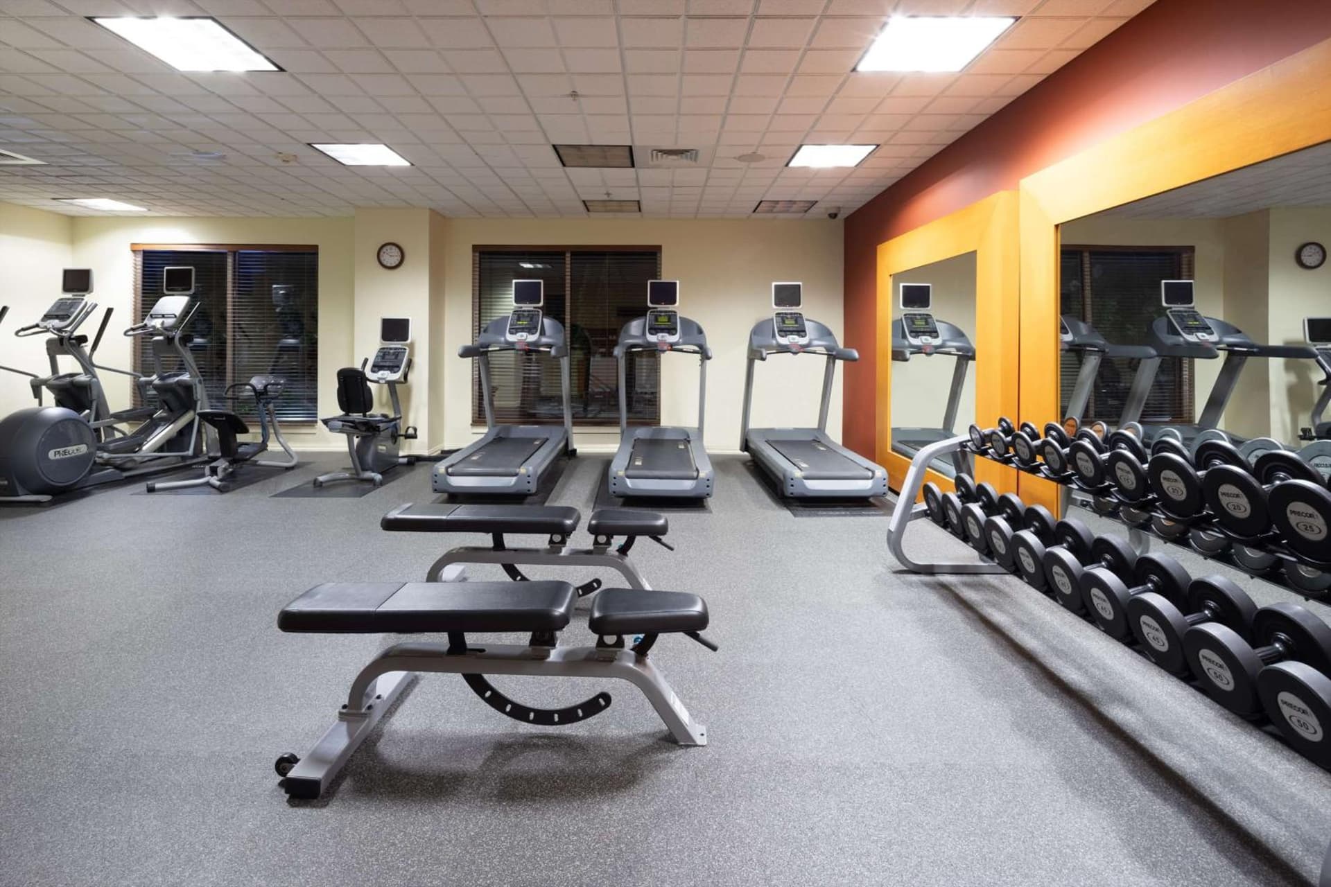 Hilton Garden Inn Mystic/Groton gallery photo in Groton, CT — image 4