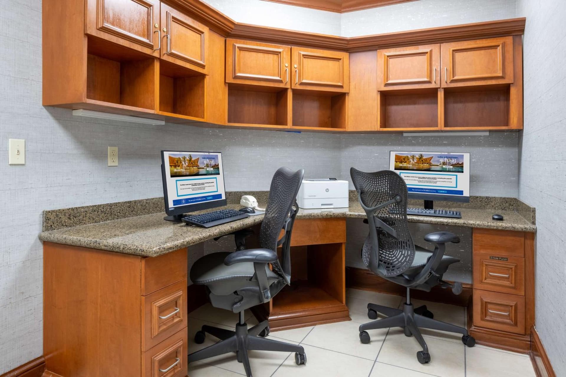 Hilton Garden Inn Mystic/Groton gallery photo in Groton, CT — image 10