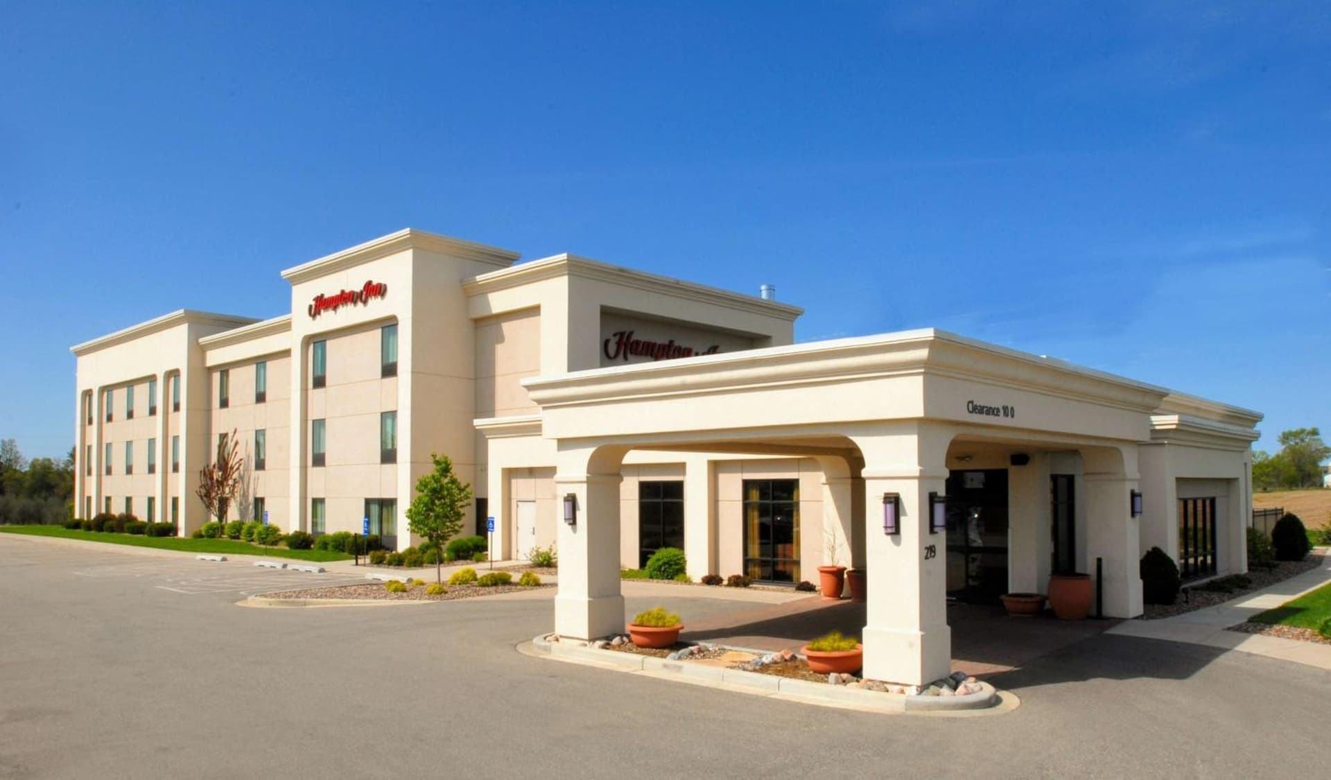 Hampton Inn Tomah featured exterior or lobby in Tomah, WI — similar hotel