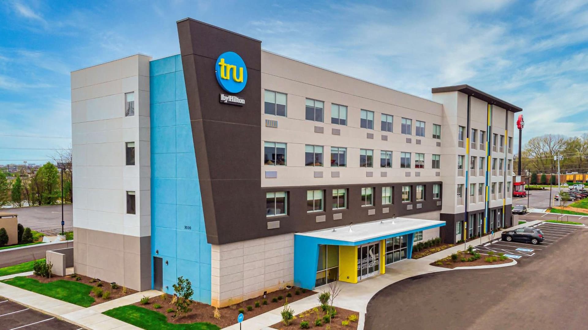 TRU By Hilton Clarksville featured exterior or lobby in Clarksville, TN — similar hotel