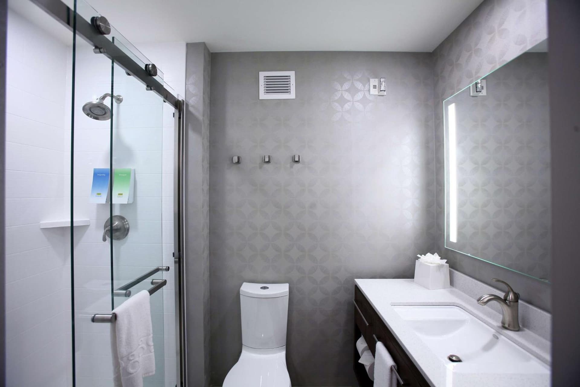 Home2 Suites By Hilton Nampa interior in Nampa, ID — gallery photo 2