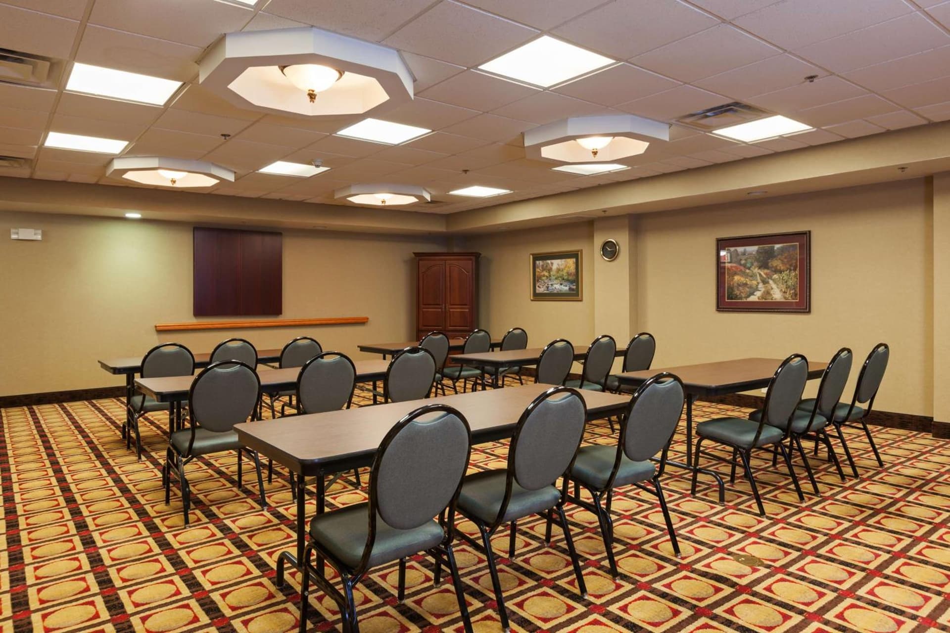 Hampton Inn Elkton gallery photo in Elkton, MD — image 10