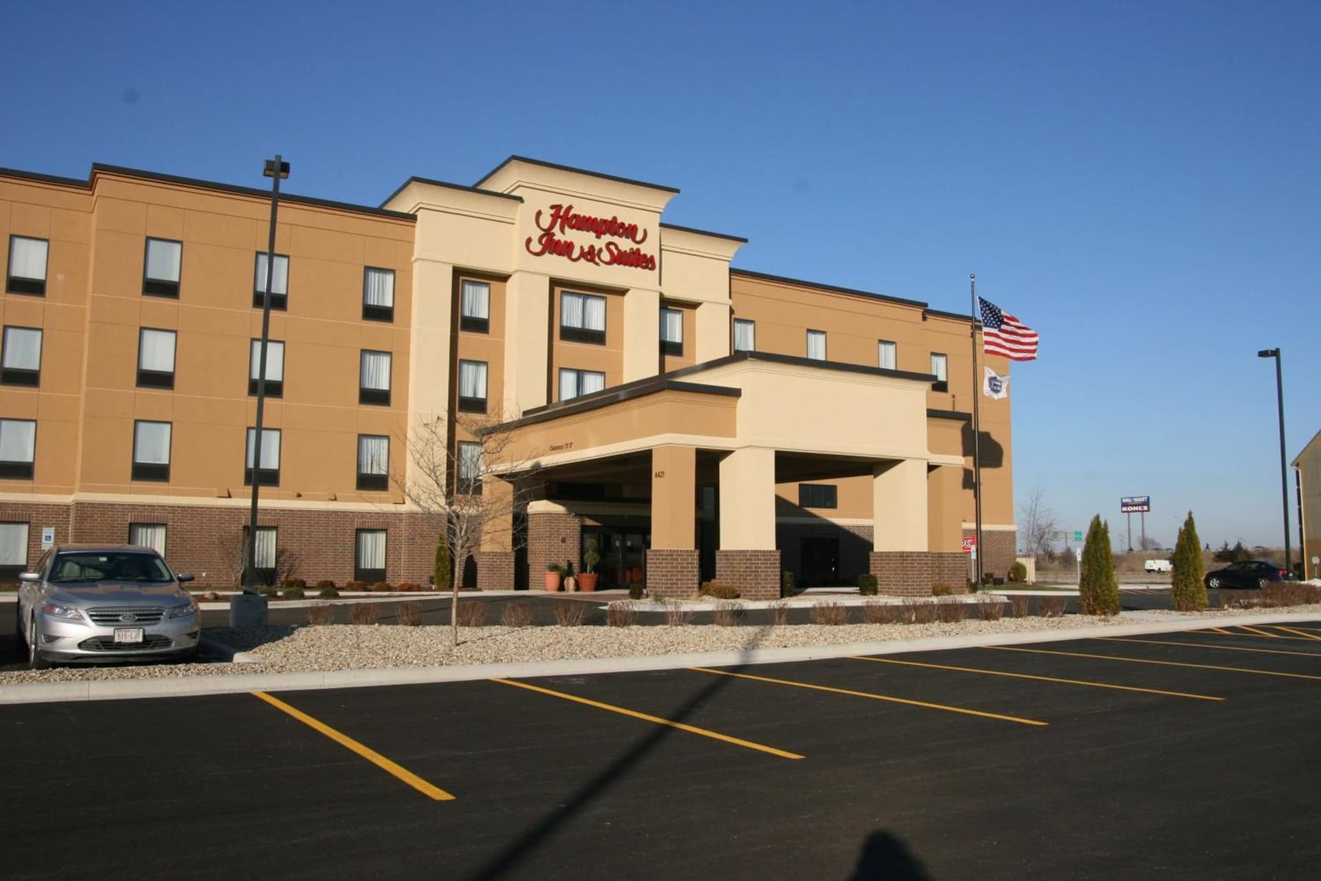 Hampton Inn and Suites Peru featured exterior or lobby in Peru, IL — similar hotel