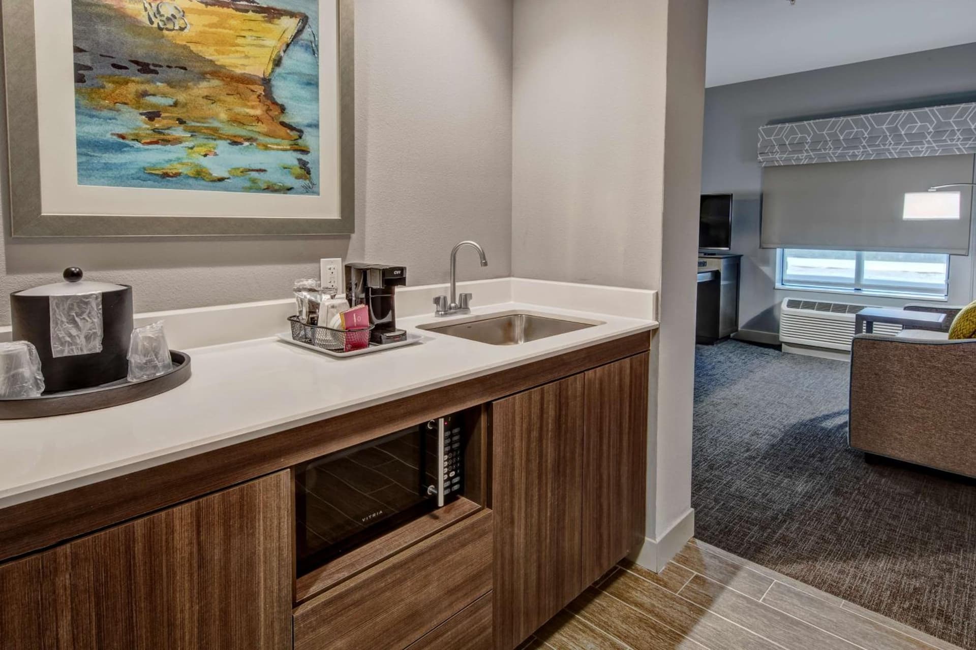 Hampton Inn & Suites San Jose Airport gallery photo in San Jose, CA — image 11