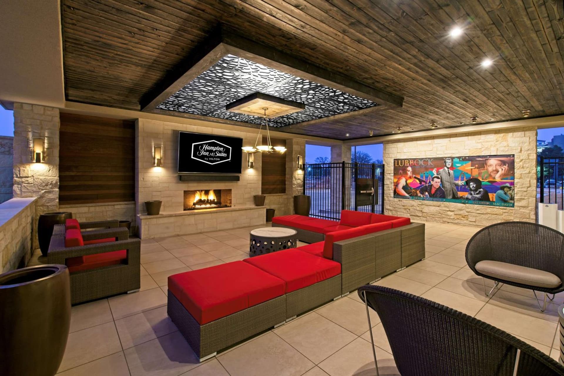 Hampton Inn & Suites Lubbock University, Tx interior in Lubbock, TX — gallery photo 2