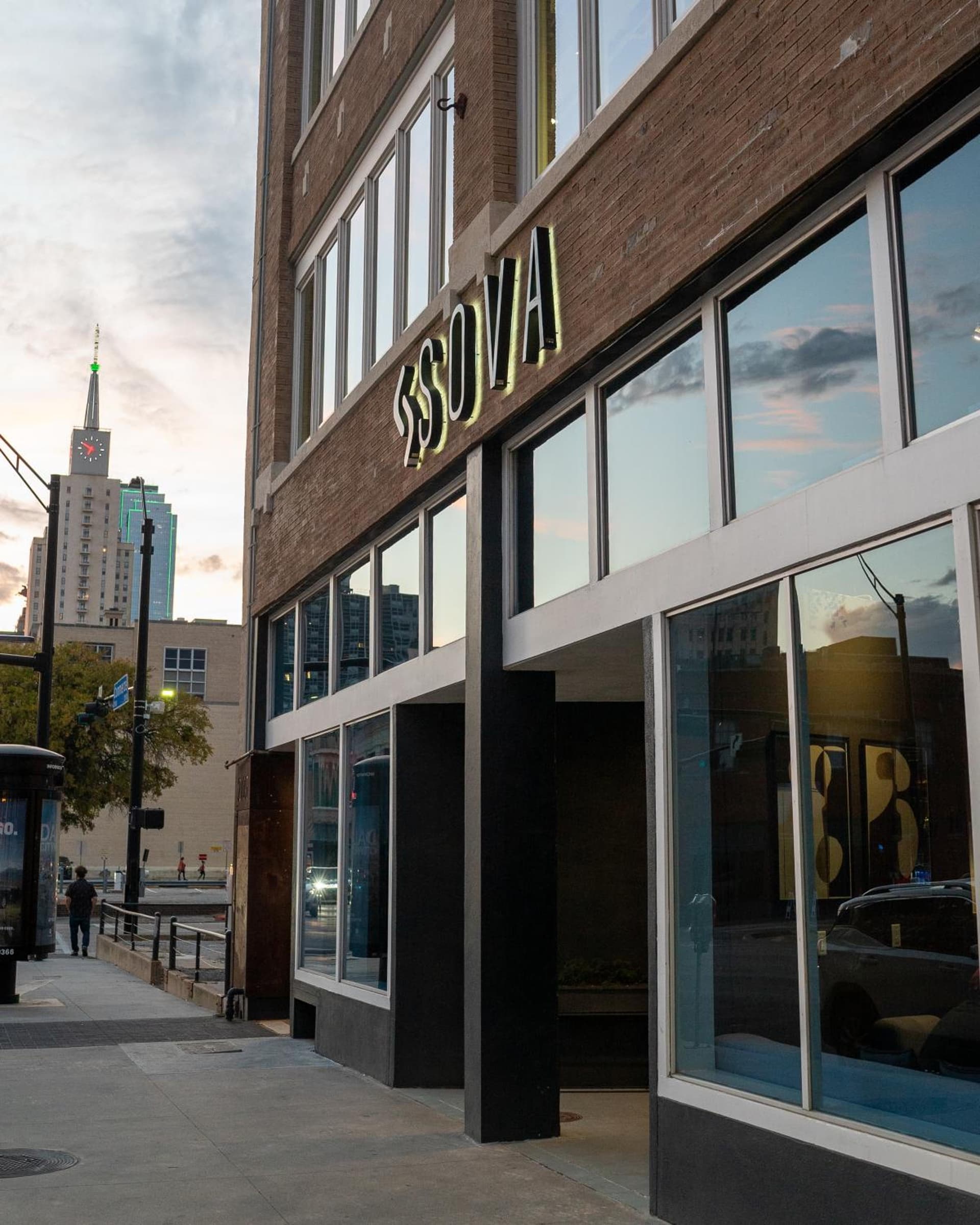 SOVA Micro-Room & Social Hotel gallery photo in Dallas, TX — image 35