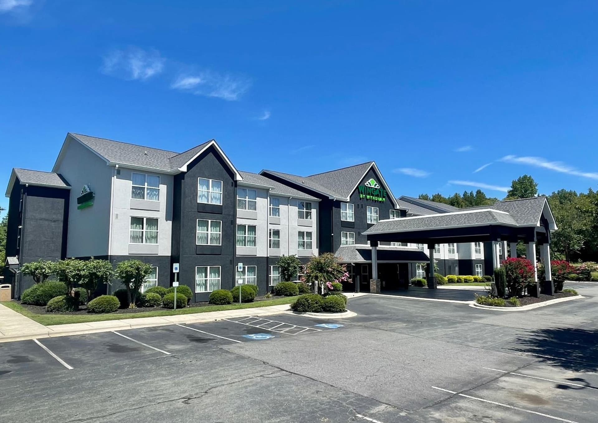 Wingate by Wyndham Matthews - Charlotte gallery photo in Matthews, NC — image 4
