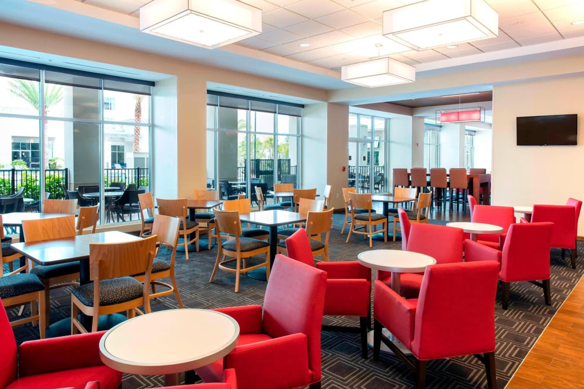 TownePlace Suites Orlando at FLAMINGO CROSSINGS Town Center, Western Entrance gallery photo in Orlando, FL — image 54