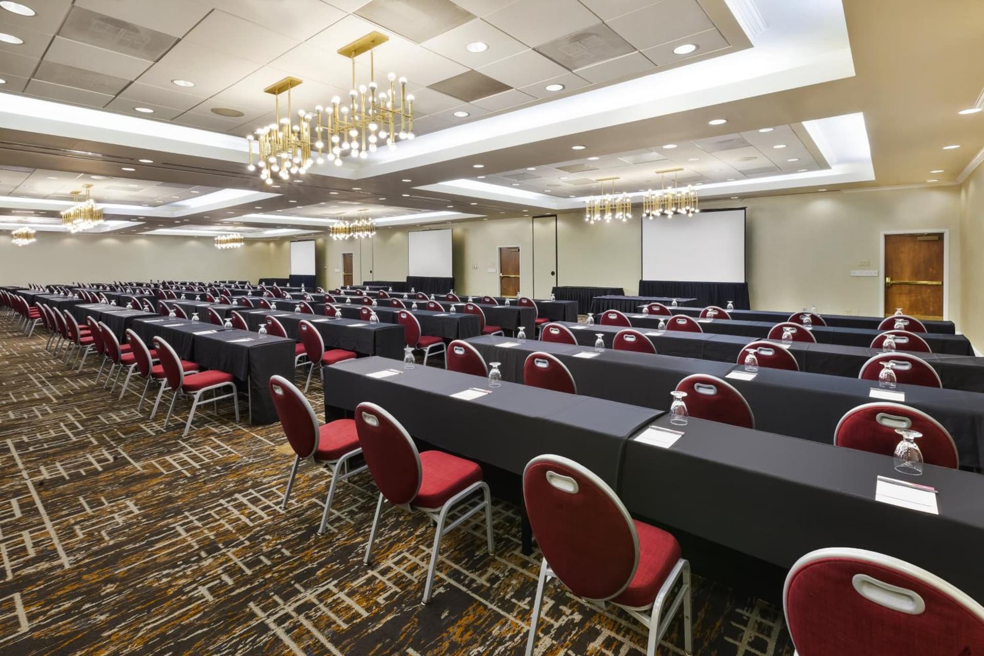 Crowne Plaza Dulles Airport by IHG gallery photo in Herndon, VA — image 127