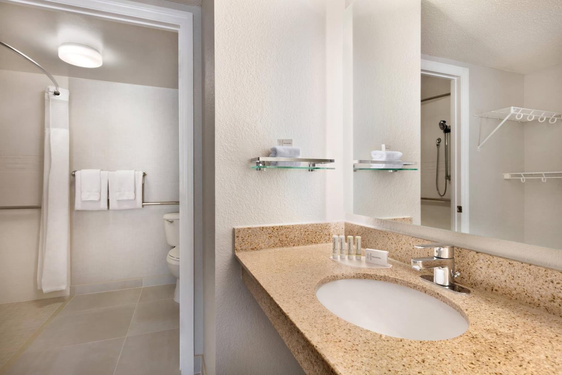 Residence Inn by Marriott Baltimore Downtown/ Inner Harbor gallery photo in Baltimore, MD — image 4