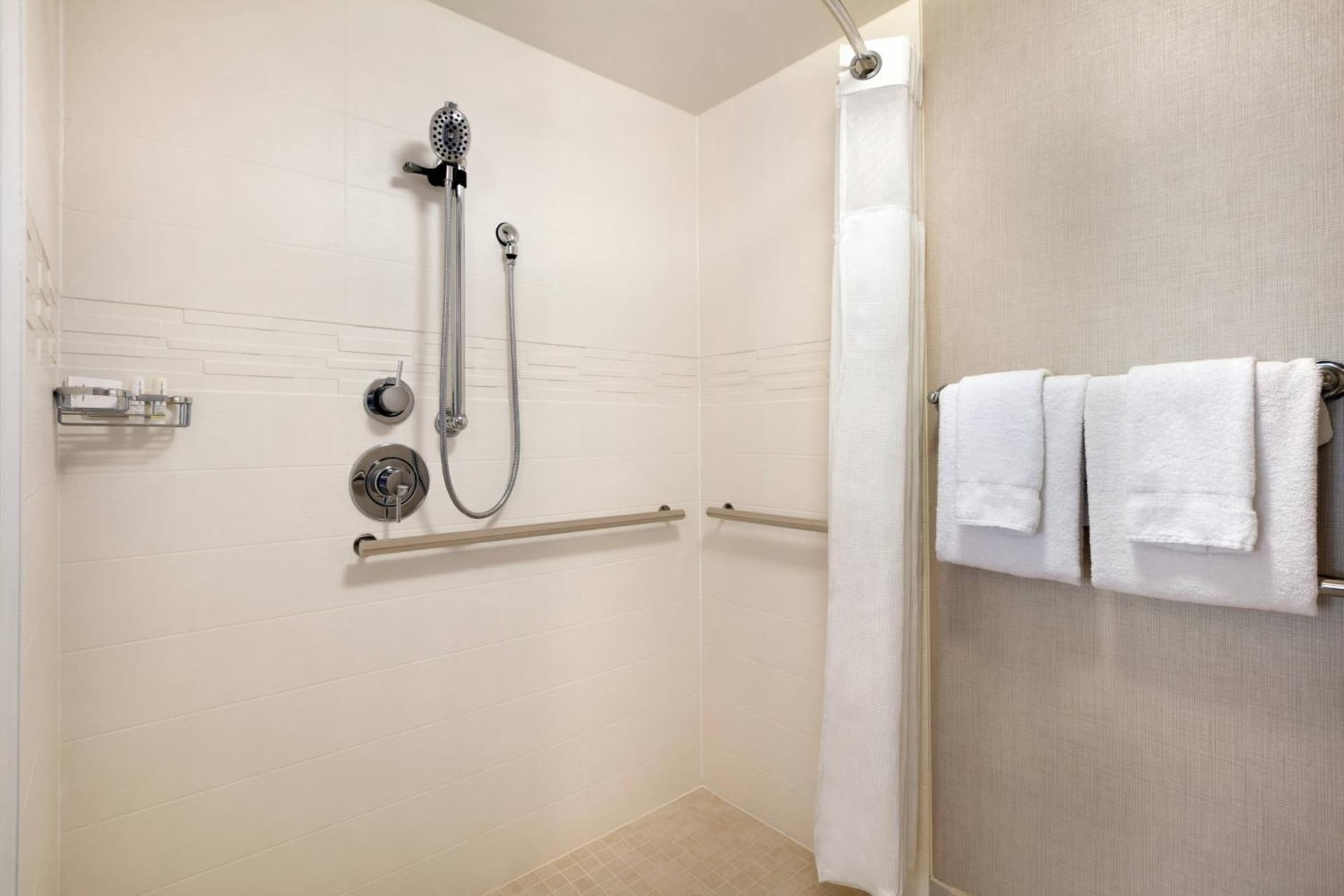 Residence Inn by Marriott Baltimore Downtown/ Inner Harbor gallery photo in Baltimore, MD — image 41