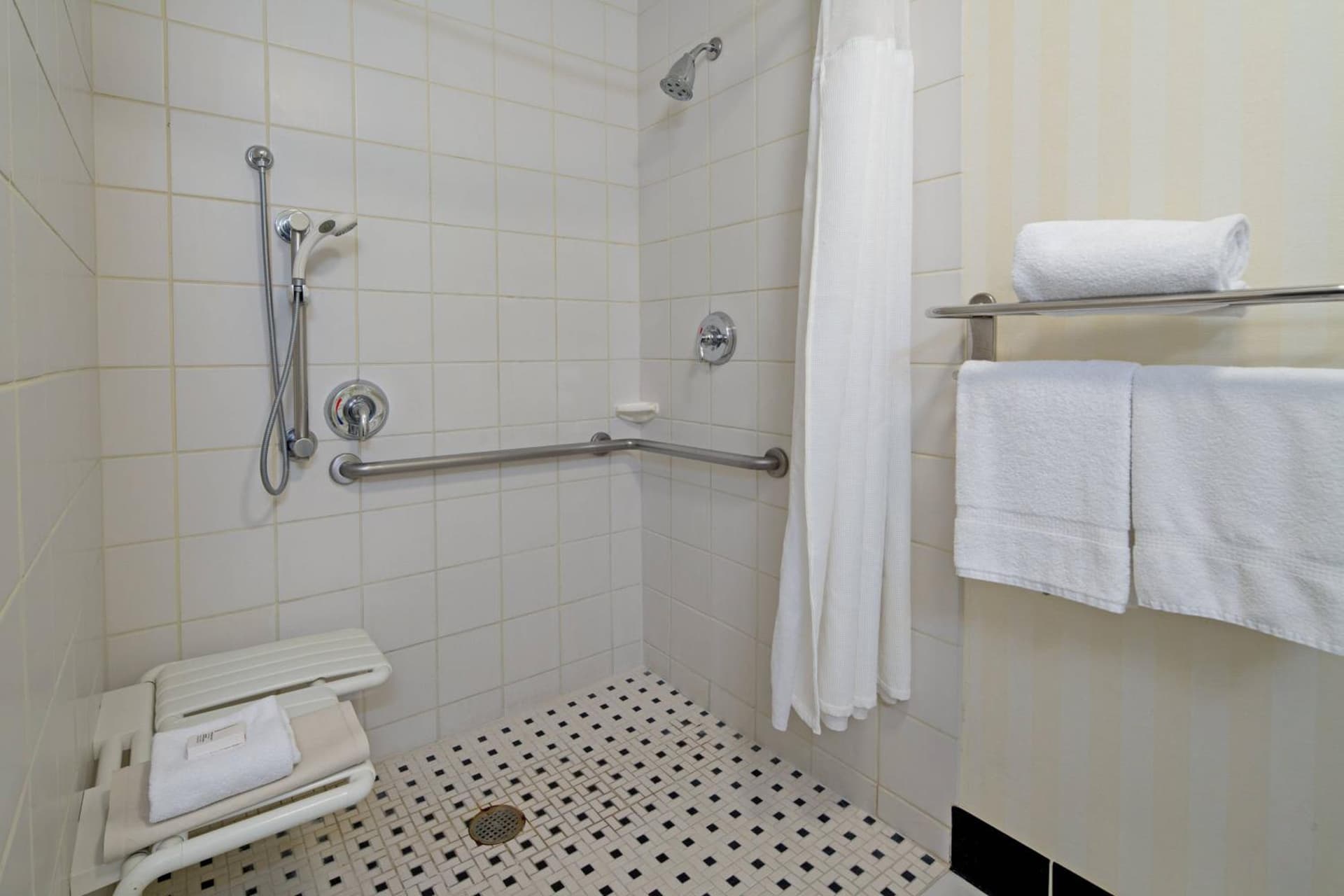Fairfield Inn and Suites Turlock gallery photo in Turlock, CA — image 10