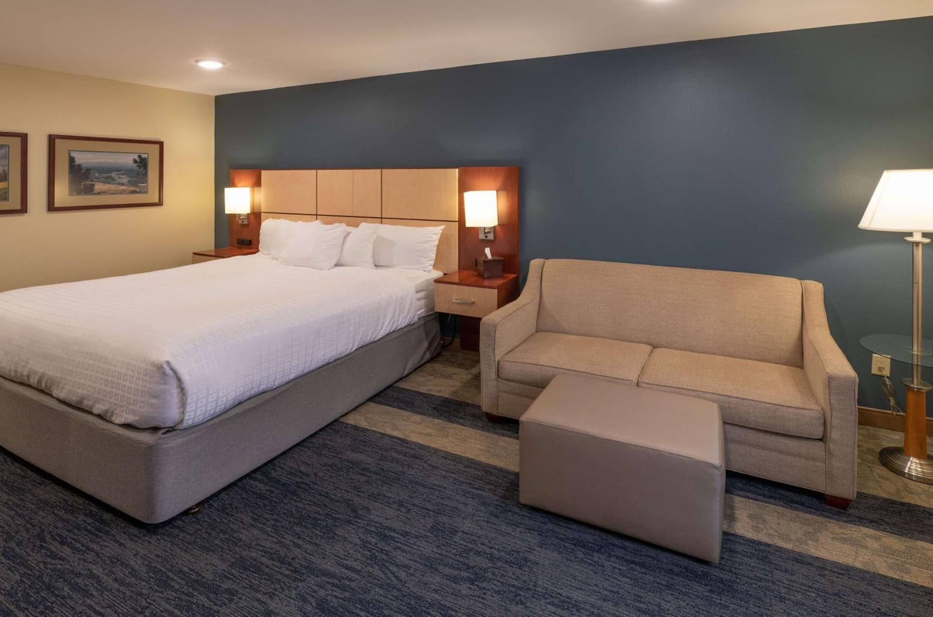 Best Western Plus Clocktower Inn property views in Billings, MT — gallery photo 3