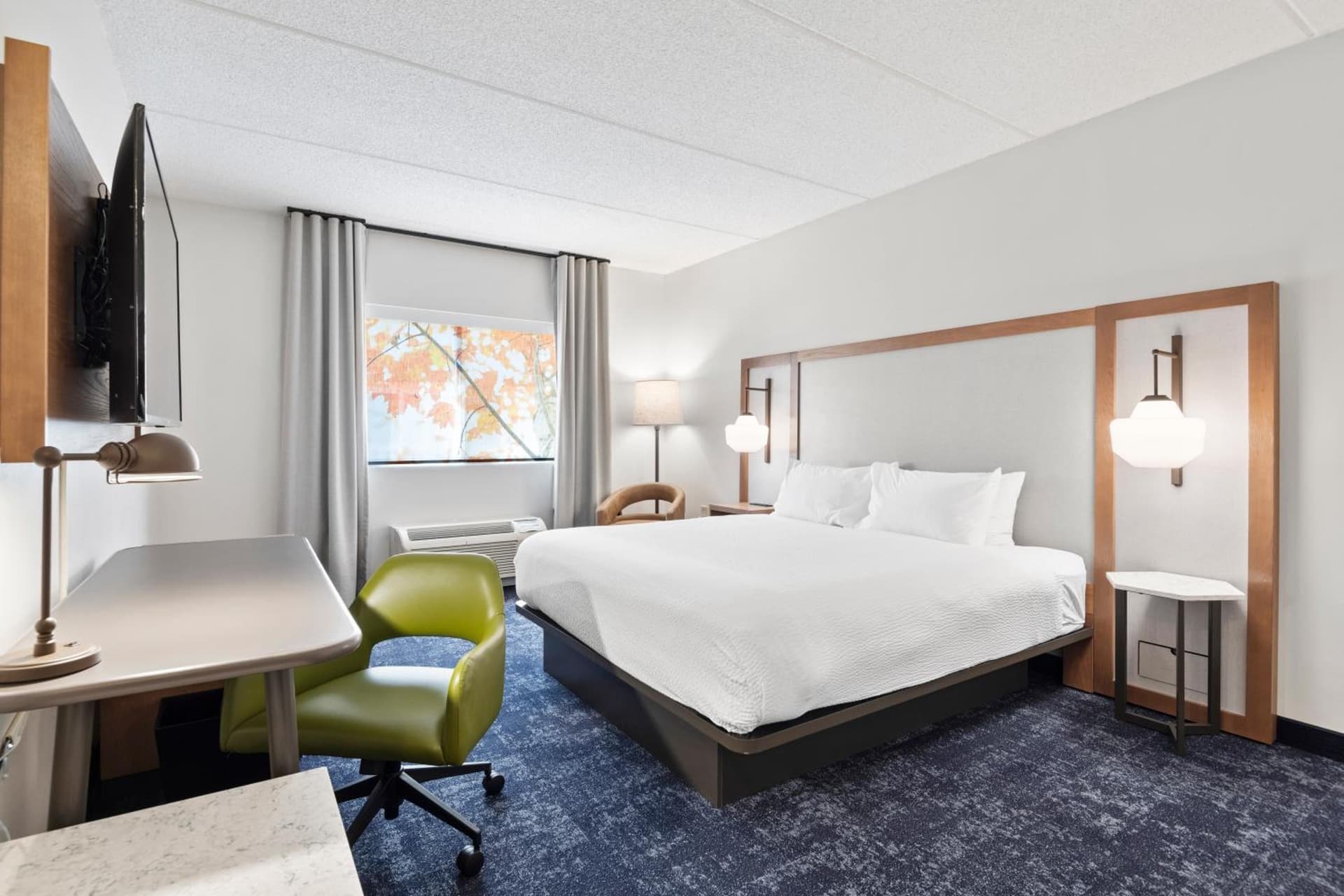 Fairfield Inn & Suites by Marriott Hickory property views in Hickory, NC — gallery photo 3