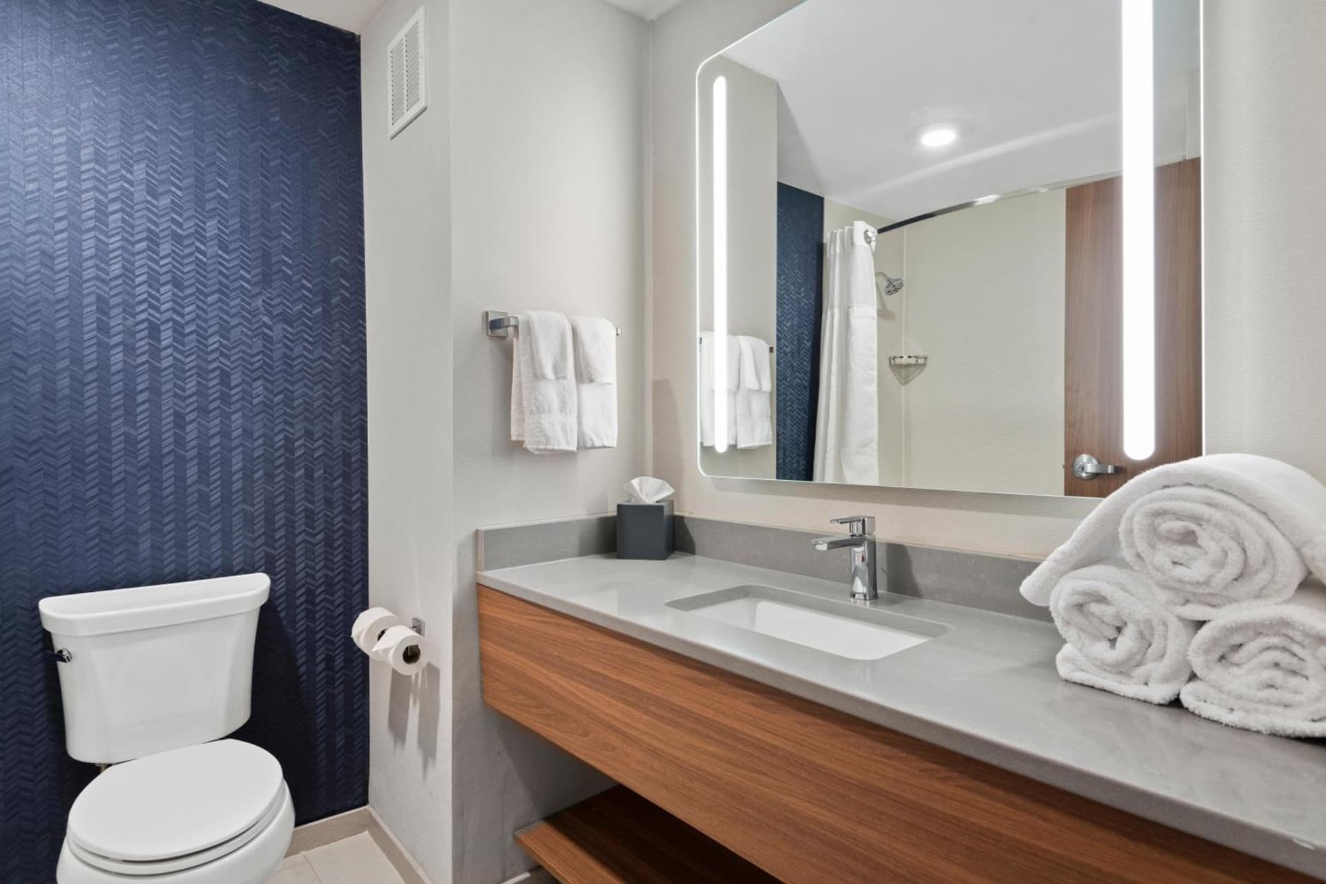 Fairfield Inn & Suites by Marriott Hickory gallery photo in Hickory, NC — image 33