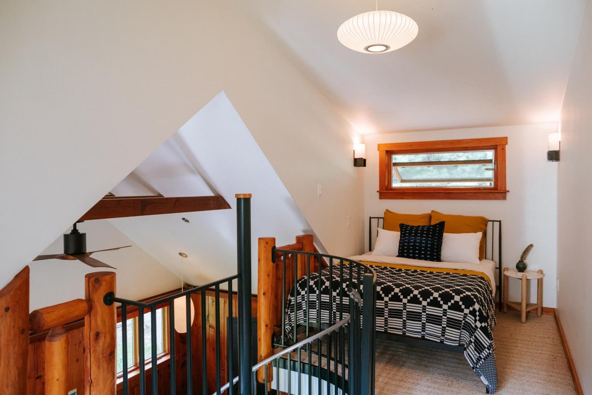 The Leeway gallery photo in Mount Tremper — image 51