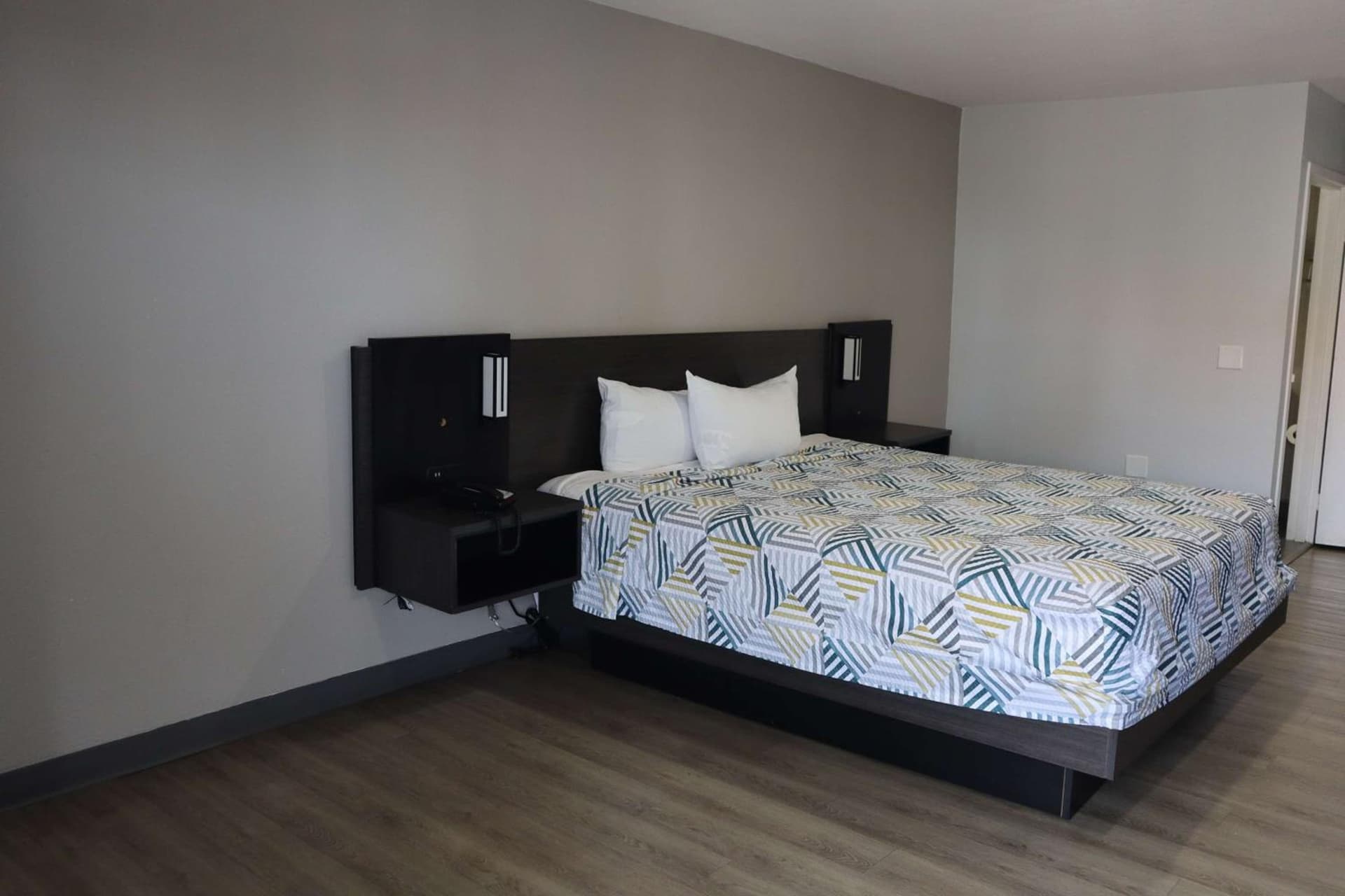Motel 6-San Diego, CA - Southbay gallery photo in Chula Vista, CA — image 4