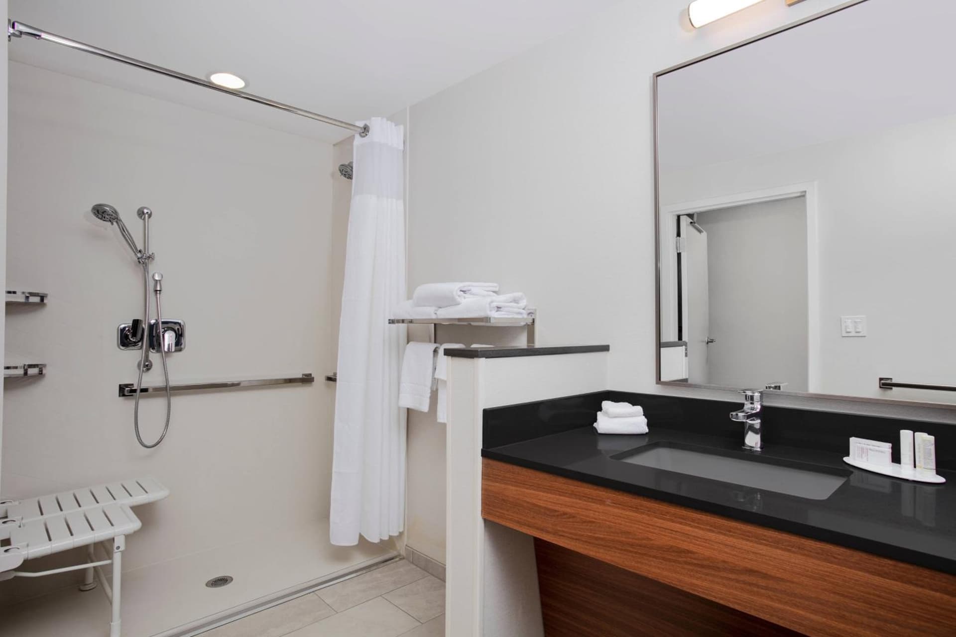 Fairfield by Marriott Inn & Suites Lebanon Near Expo Center gallery photo in Lebanon, PA — image 18