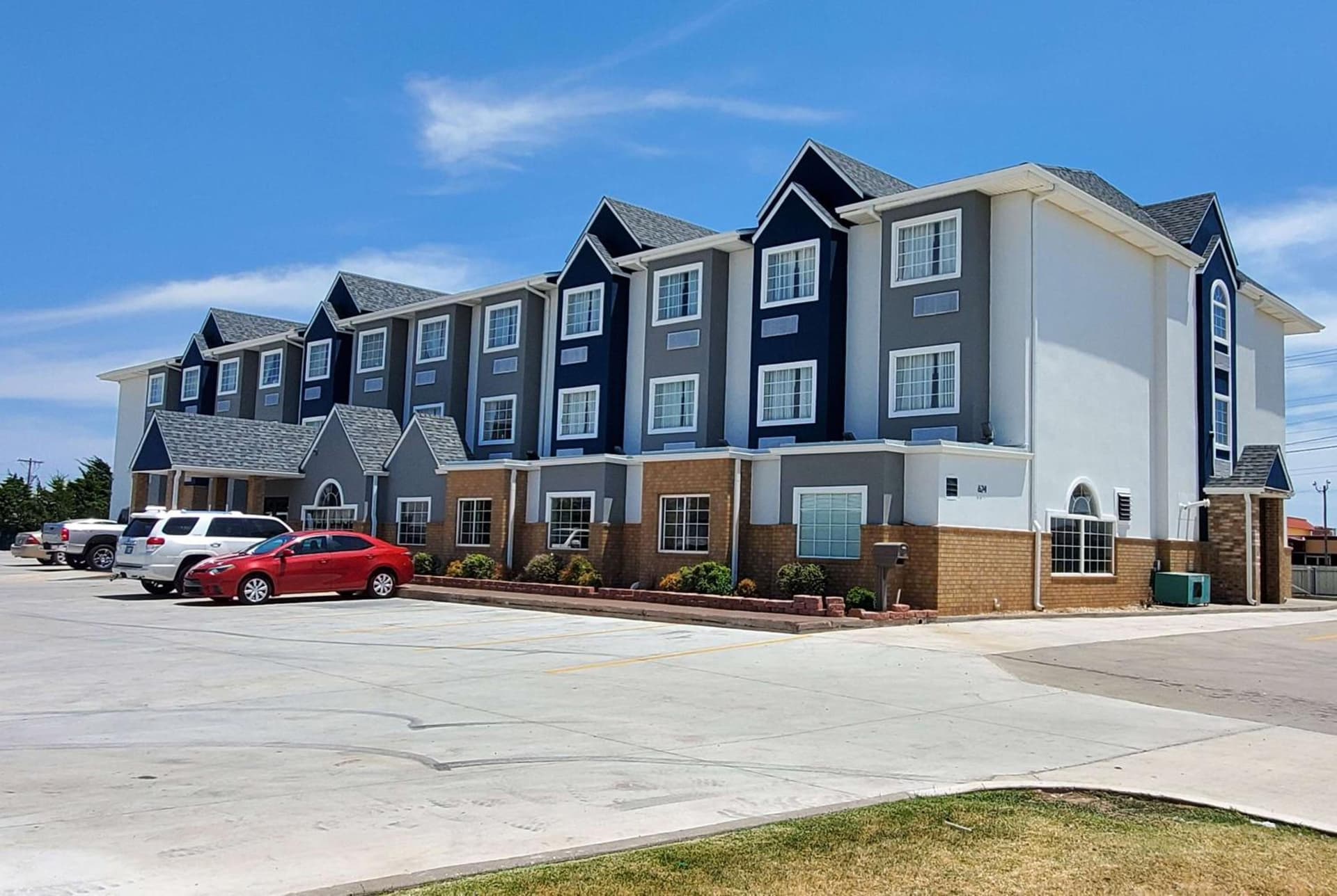 Microtel Inn & Suites by Wyndham Oklahoma City Airport featured exterior or lobby in Bethany, OK — similar hotel