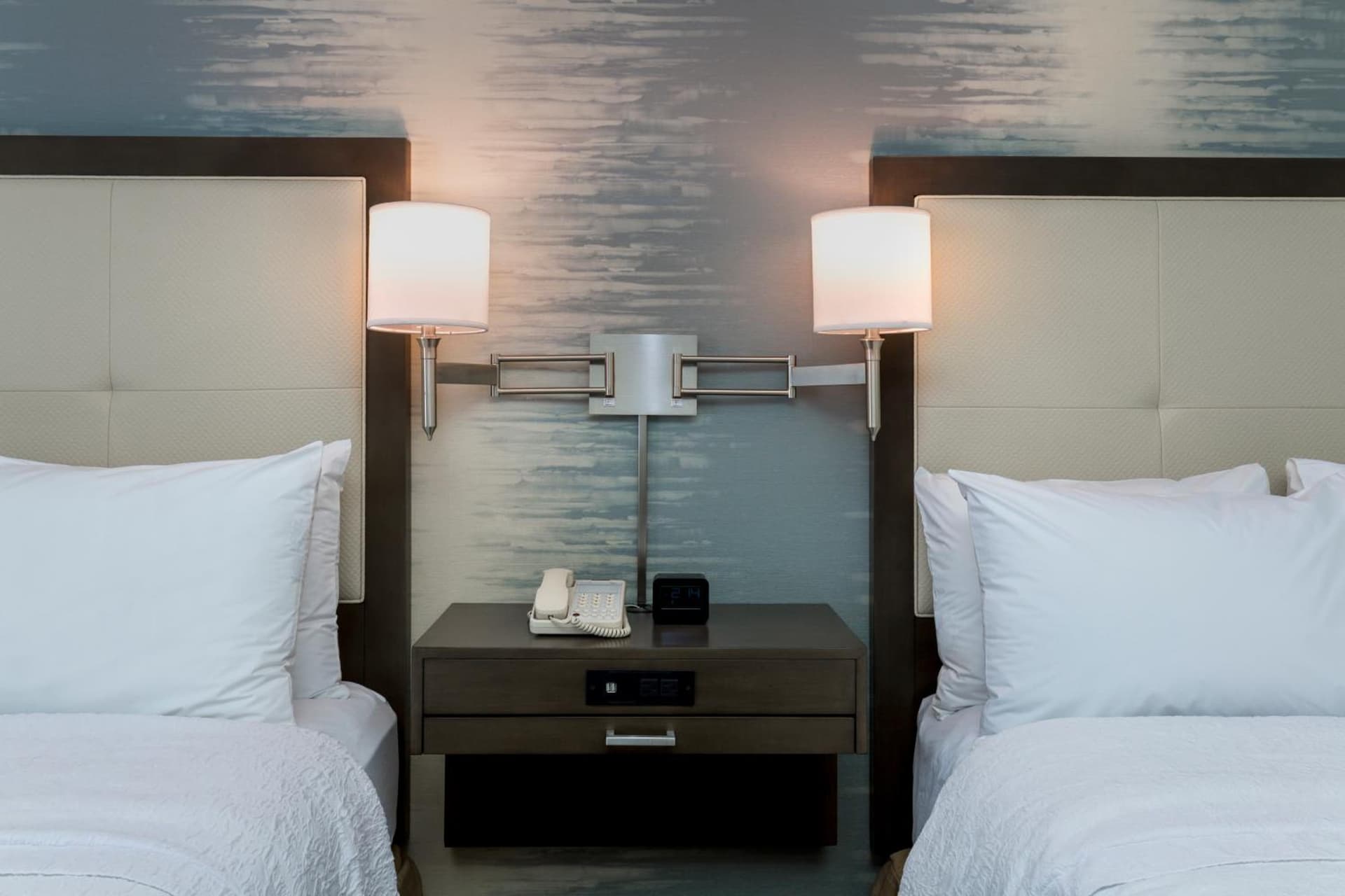 Hampton Inn & Suites San Diego-Poway property views in Poway, CA — gallery photo 3
