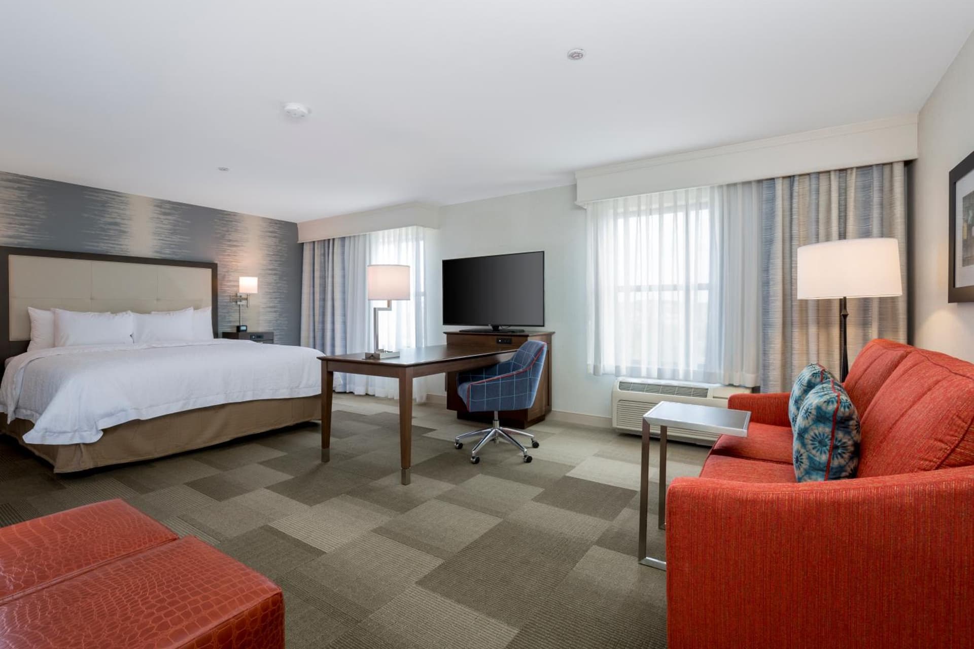 Hampton Inn & Suites San Diego-Poway gallery photo in Poway, CA — image 12