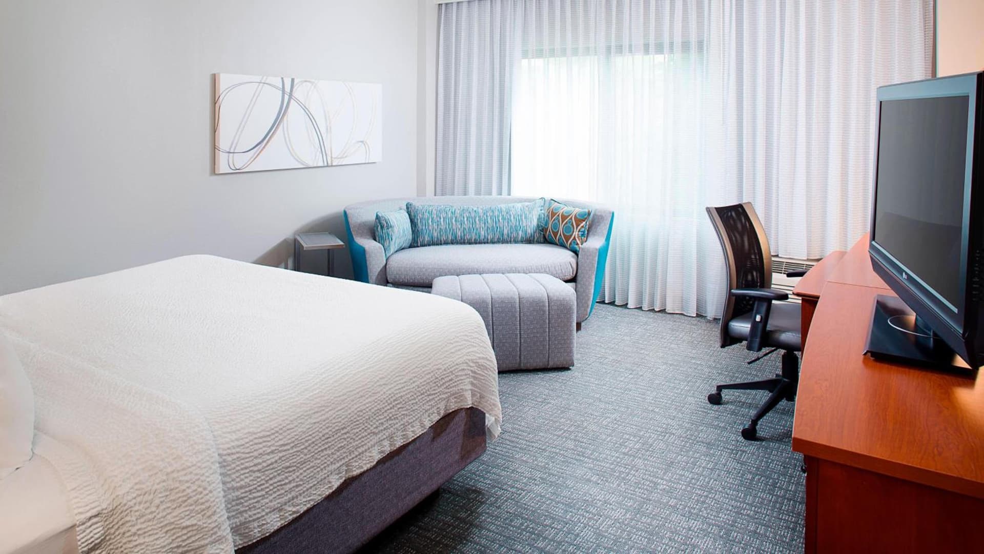 Courtyard by Marriott Roanoke Airport gallery photo in Roanoke, VA — image 26