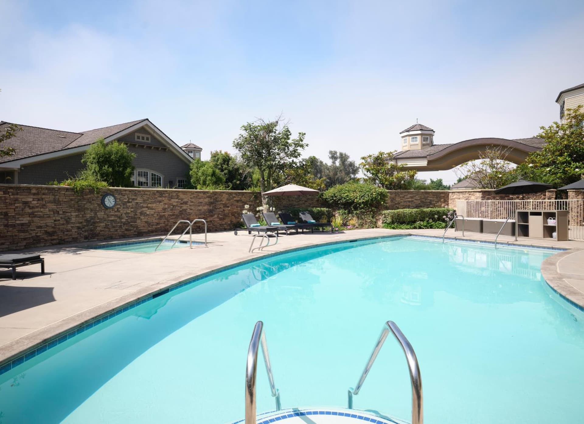 West Inn & Suites gallery photo in Carlsbad, CA — image 12