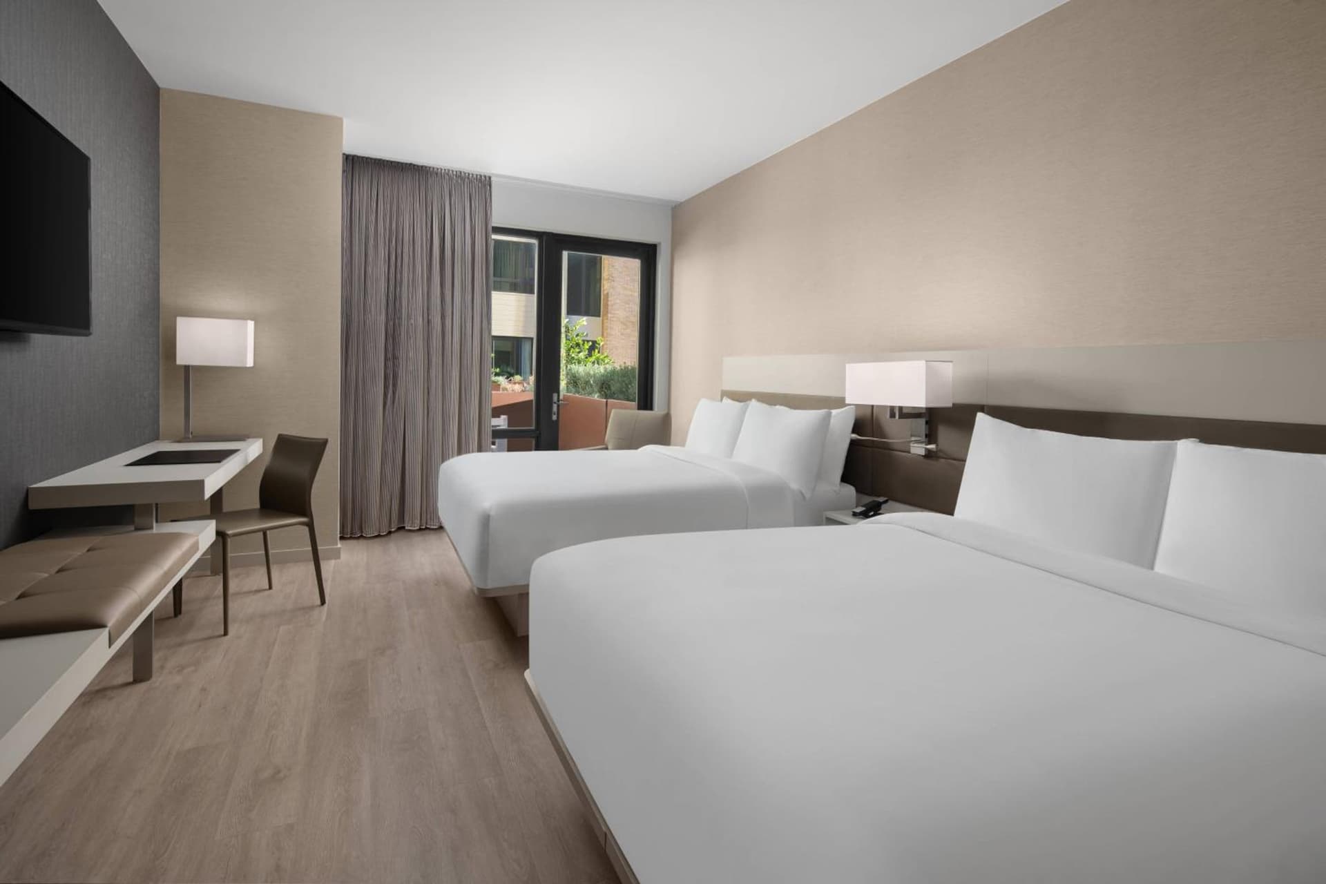 AC Hotel by Marriott Santa Rosa Sonoma Wine Country gallery photo in Santa Rosa, CA — image 13