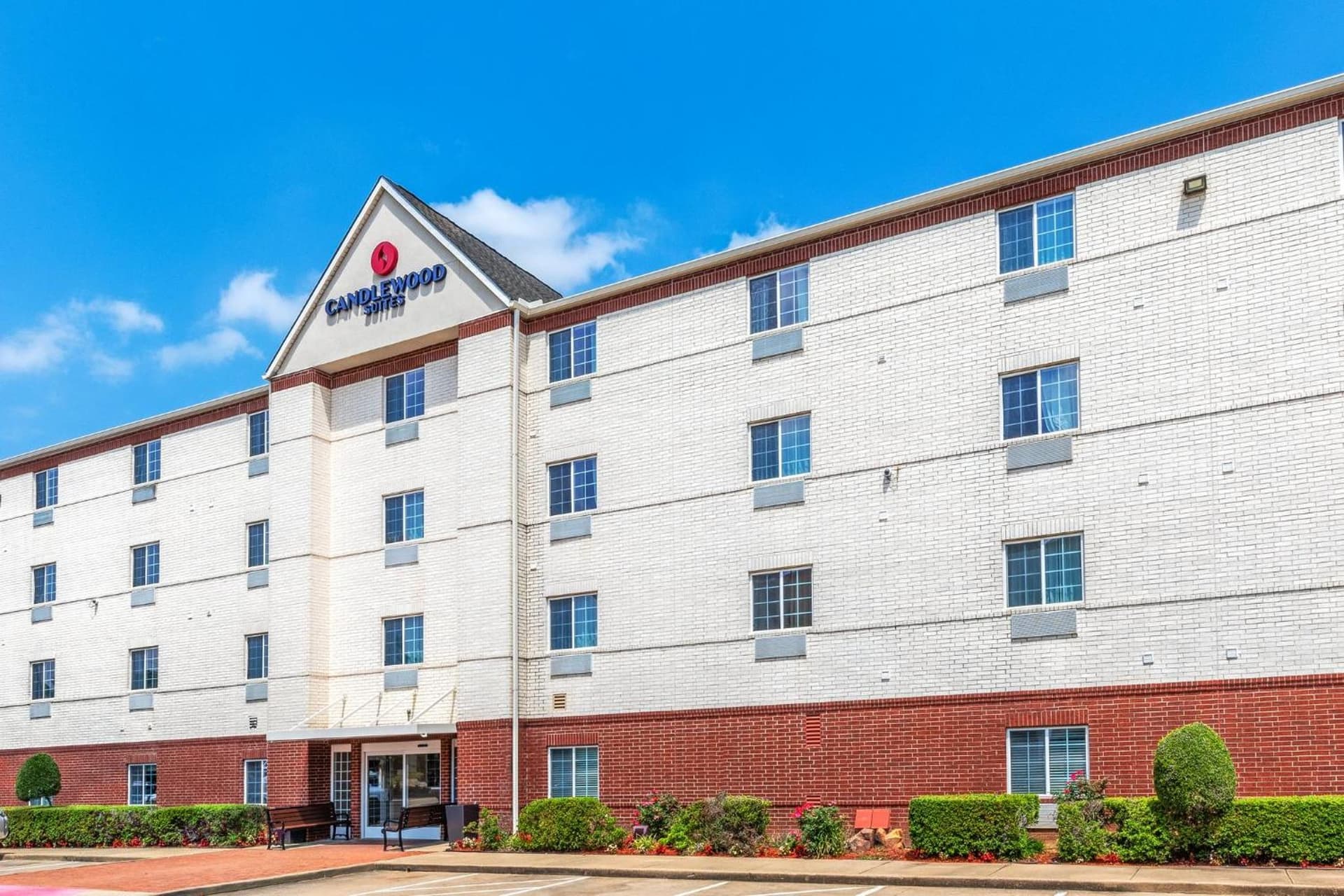 Candlewood Suites Tyler by IHG property views in Tyler, TX — gallery photo 3