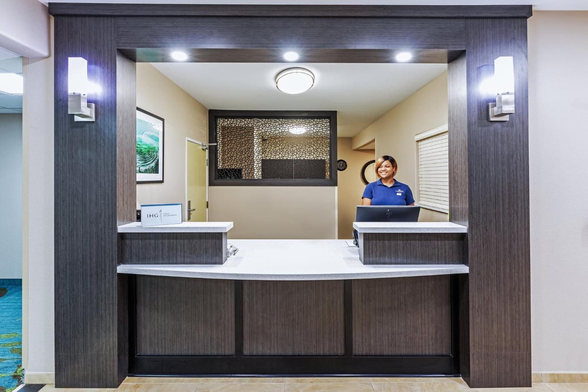 Candlewood Suites Tyler by IHG interior in Tyler, TX — gallery photo 2