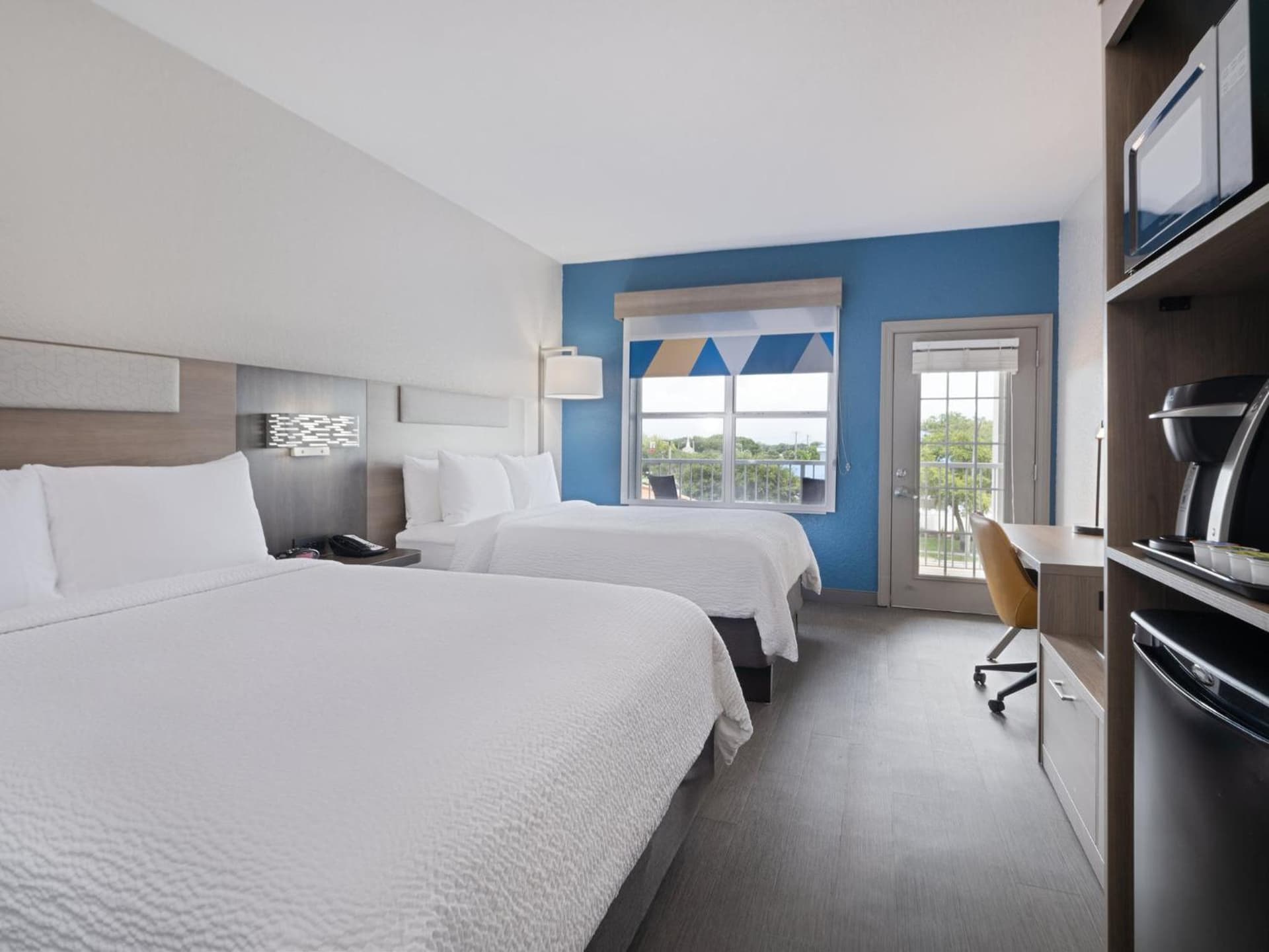 Holiday Inn Express & Suites Lakeland North I-4 by IHG gallery photo in Lakeland, FL — image 52