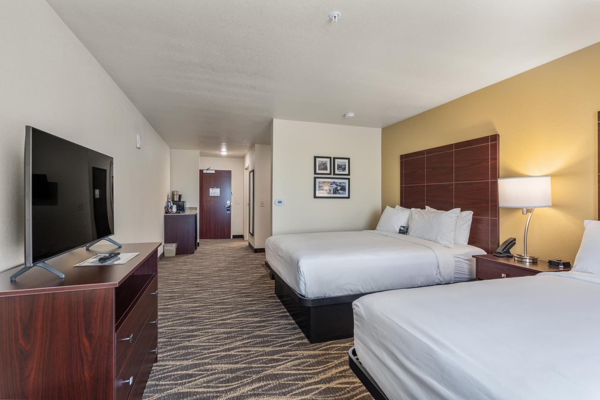 Cobblestone Hotel & Suites - De Pere Green Bay gallery photo in De Pere, WI — image 37