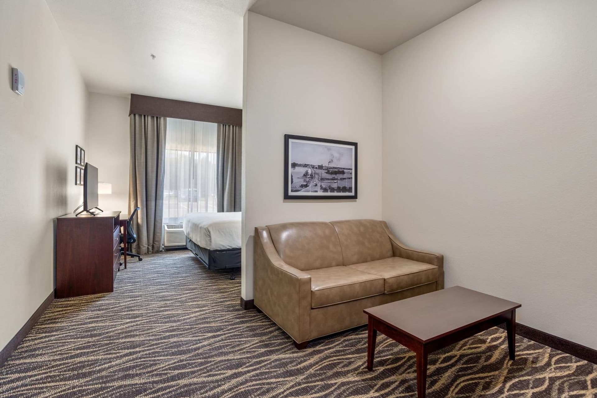 Cobblestone Hotel & Suites - De Pere Green Bay gallery photo in De Pere, WI — image 20
