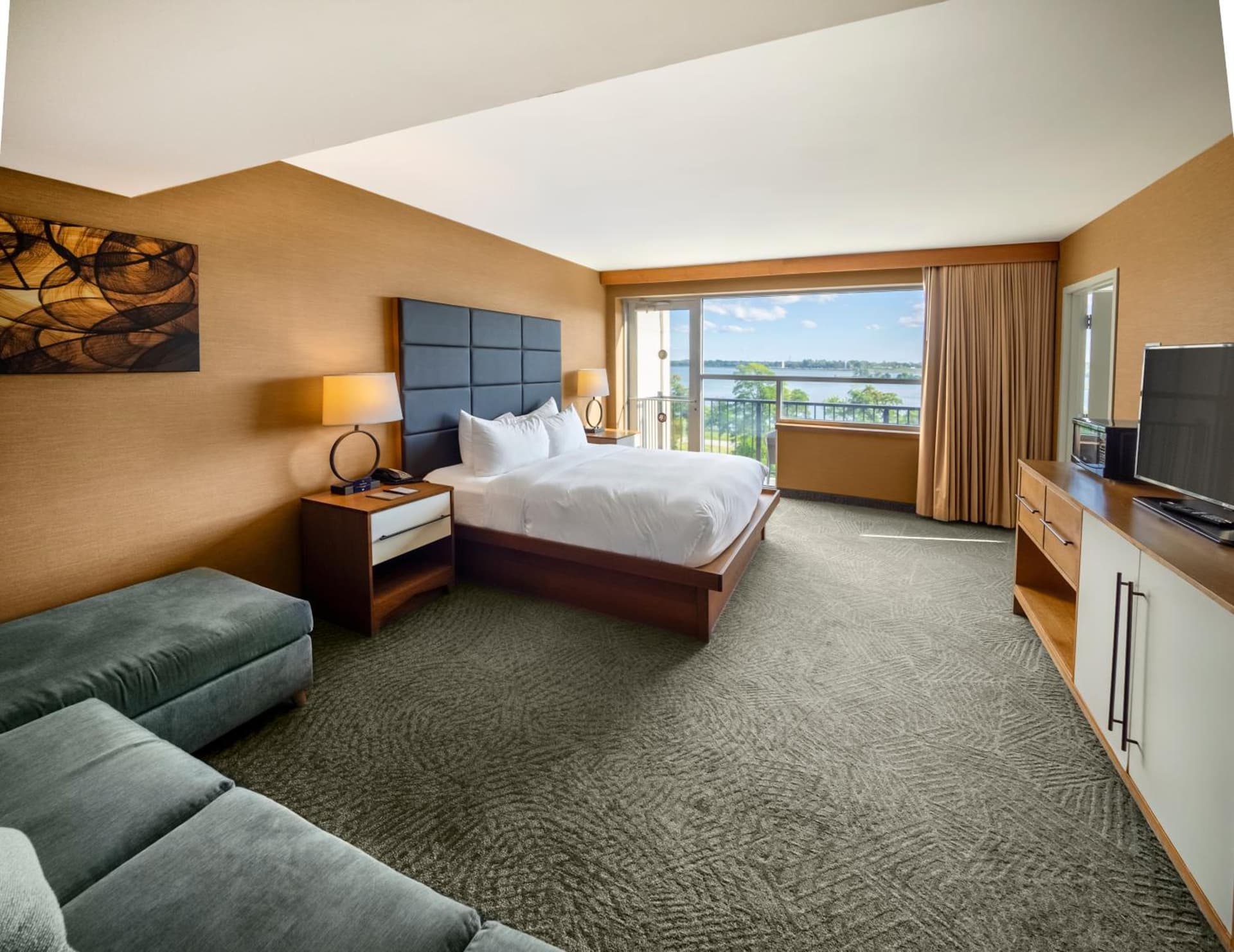 DoubleTree by Hilton Hotel Niagara Falls New York gallery photo in Niagara Falls, NY — image 49