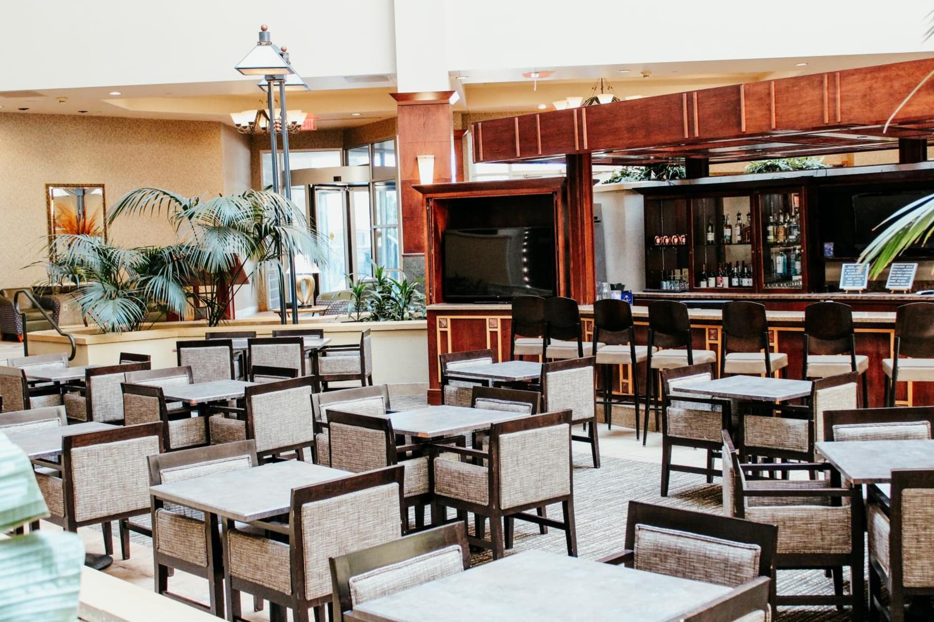 Hotel Topeka at City Center gallery photo in Topeka, KS — image 6