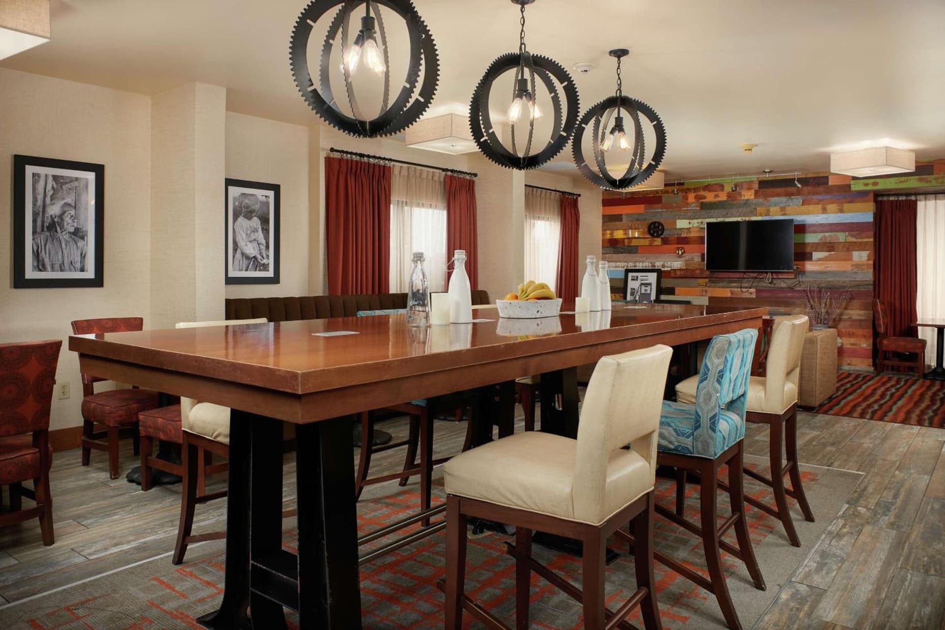 Hampton Inn Beaumont gallery photo in Beaumont, TX — image 8
