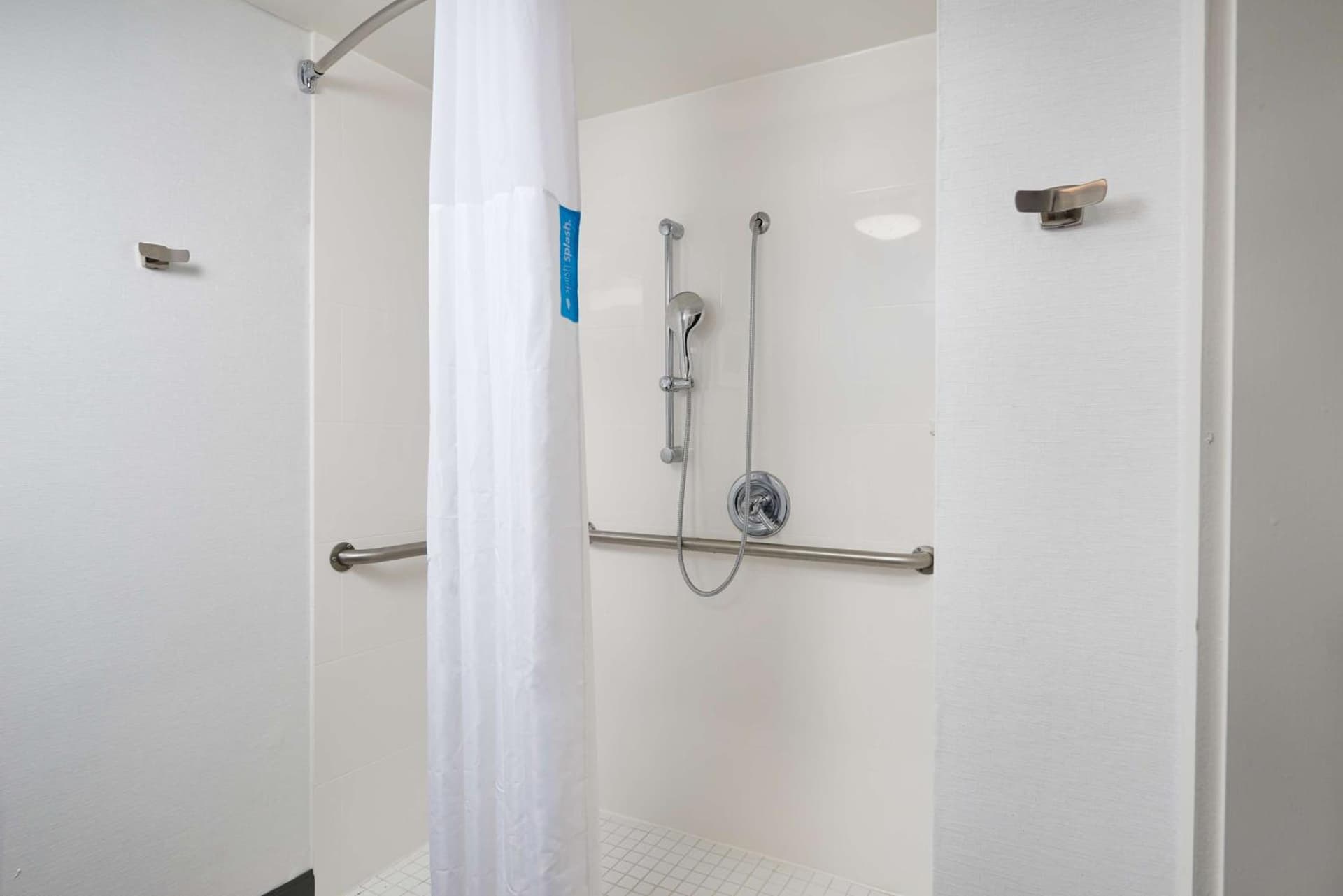 Hampton Inn Beaumont gallery photo in Beaumont, TX — image 20
