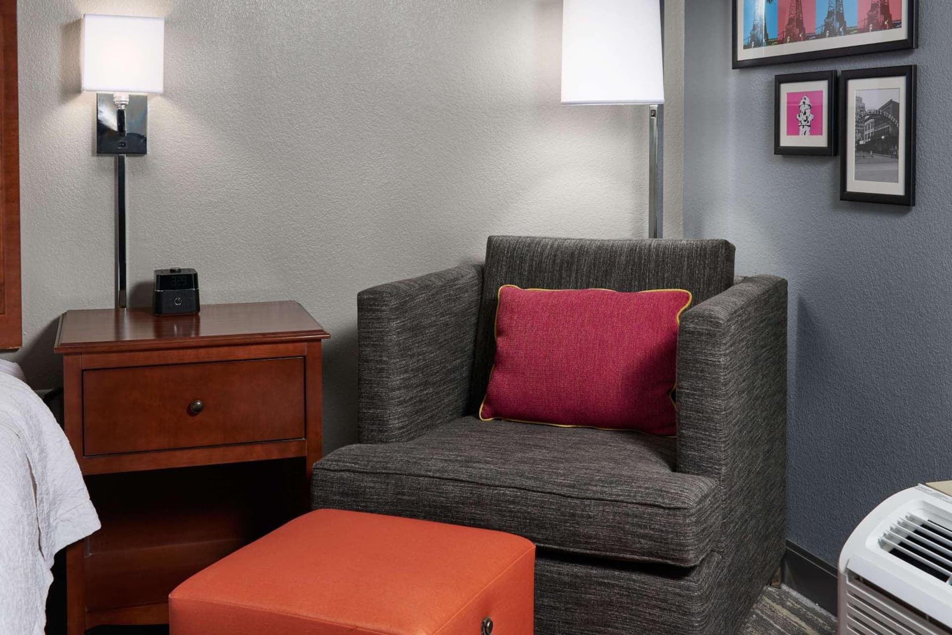 Hampton Inn Beaumont gallery photo in Beaumont, TX — image 12