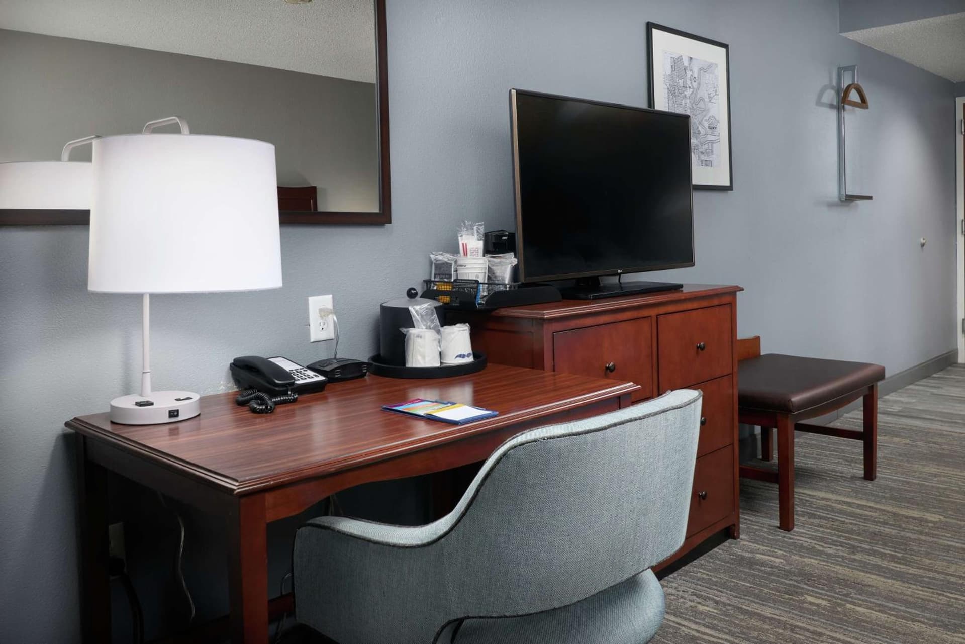 Hampton Inn Beaumont gallery photo in Beaumont, TX — image 28