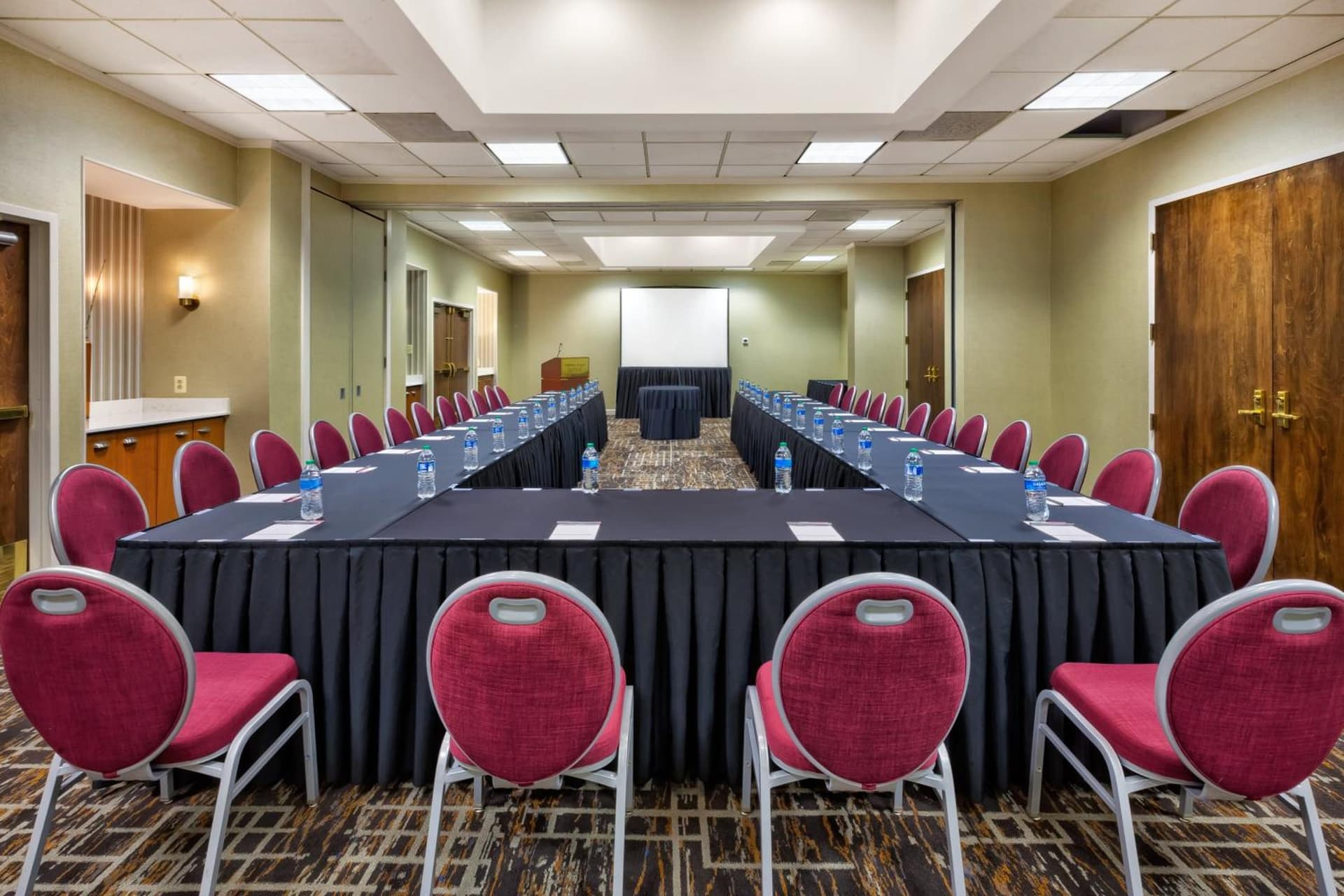 Crowne Plaza Dulles Airport by IHG gallery photo in Herndon, VA — image 15