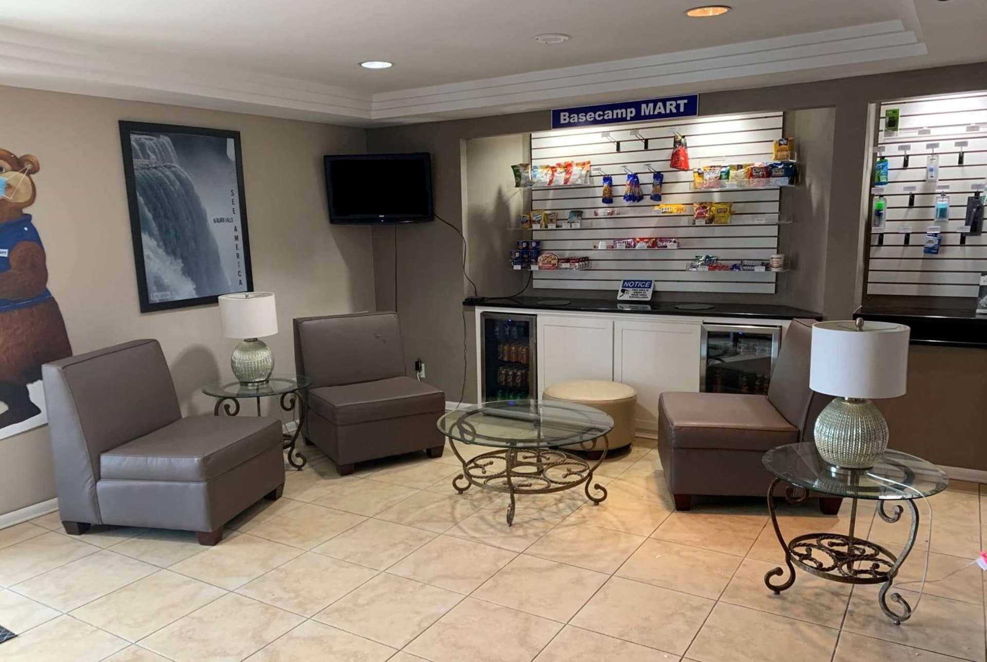 Travelodge Inn & Suites by Wyndham Albany gallery photo in Albany, NY — image 32