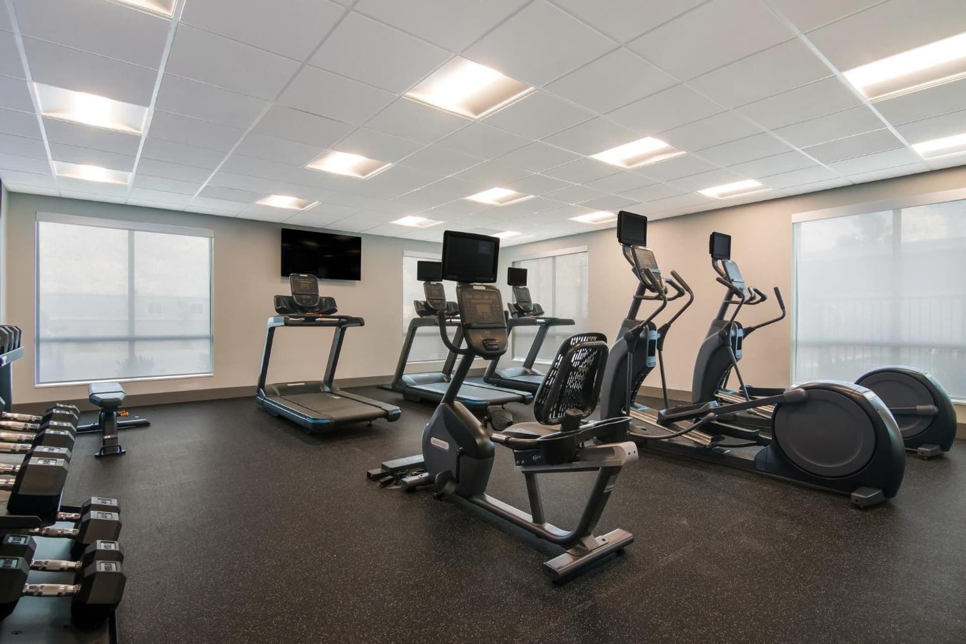 Holiday Inn Express & Suites - Springdale - Fayetteville Area gallery photo in Springdale, AR — image 6